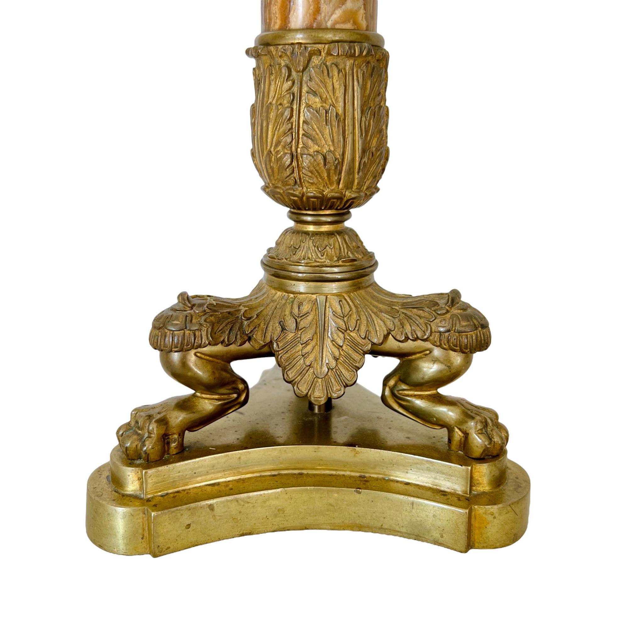 19th Century, French Empire Onyx & Brass Paw Footed Lamp For Sale 6