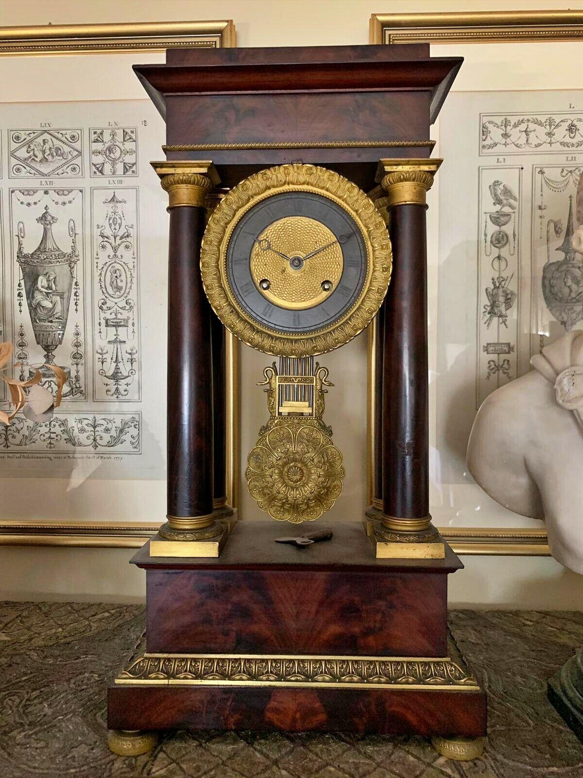 19th Century French Empire Pendulum O'Clock In Good Condition For Sale In Madrid , ES