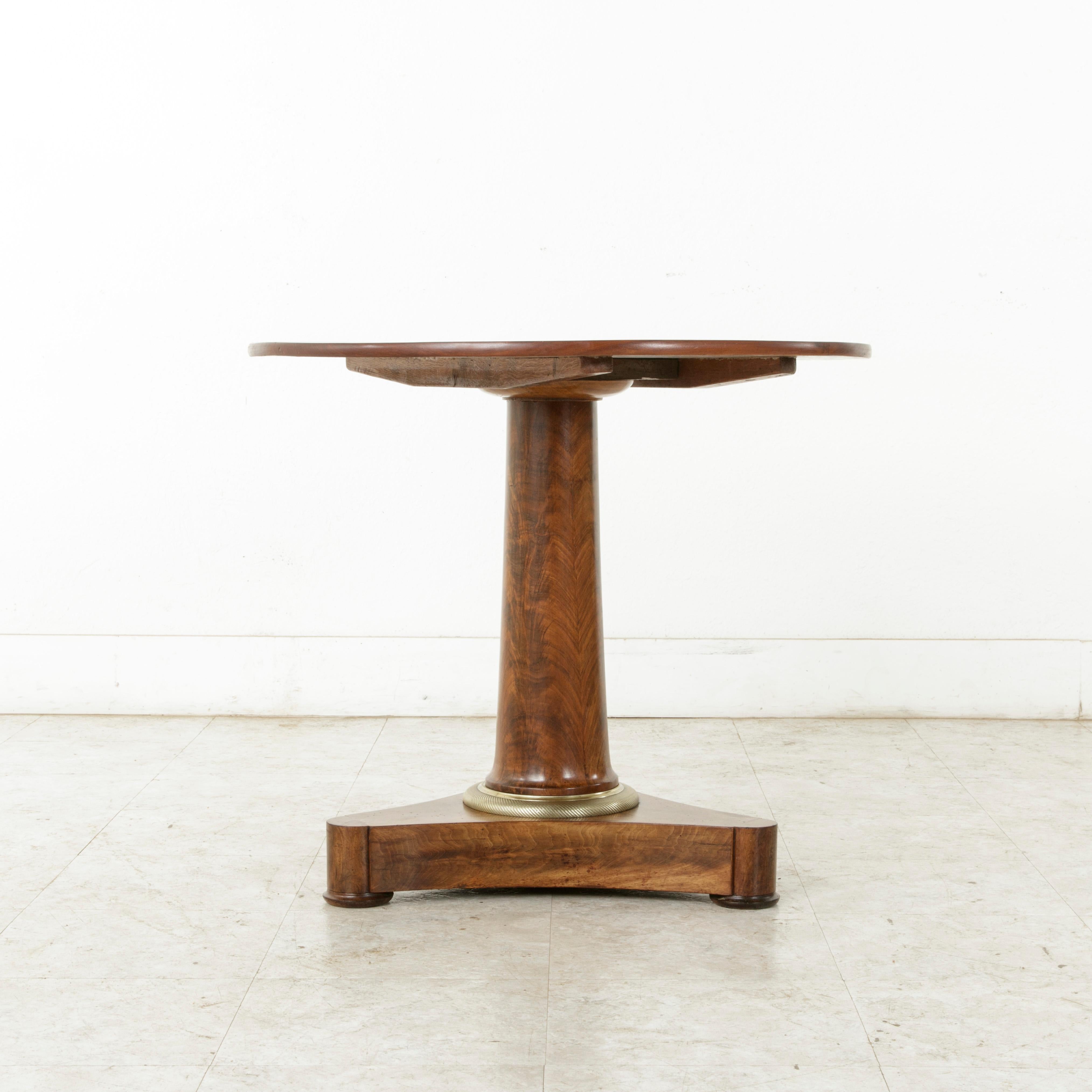 19th Century French Empire Period Mahogany Gueridon, Pedestal Table, Side Table 4