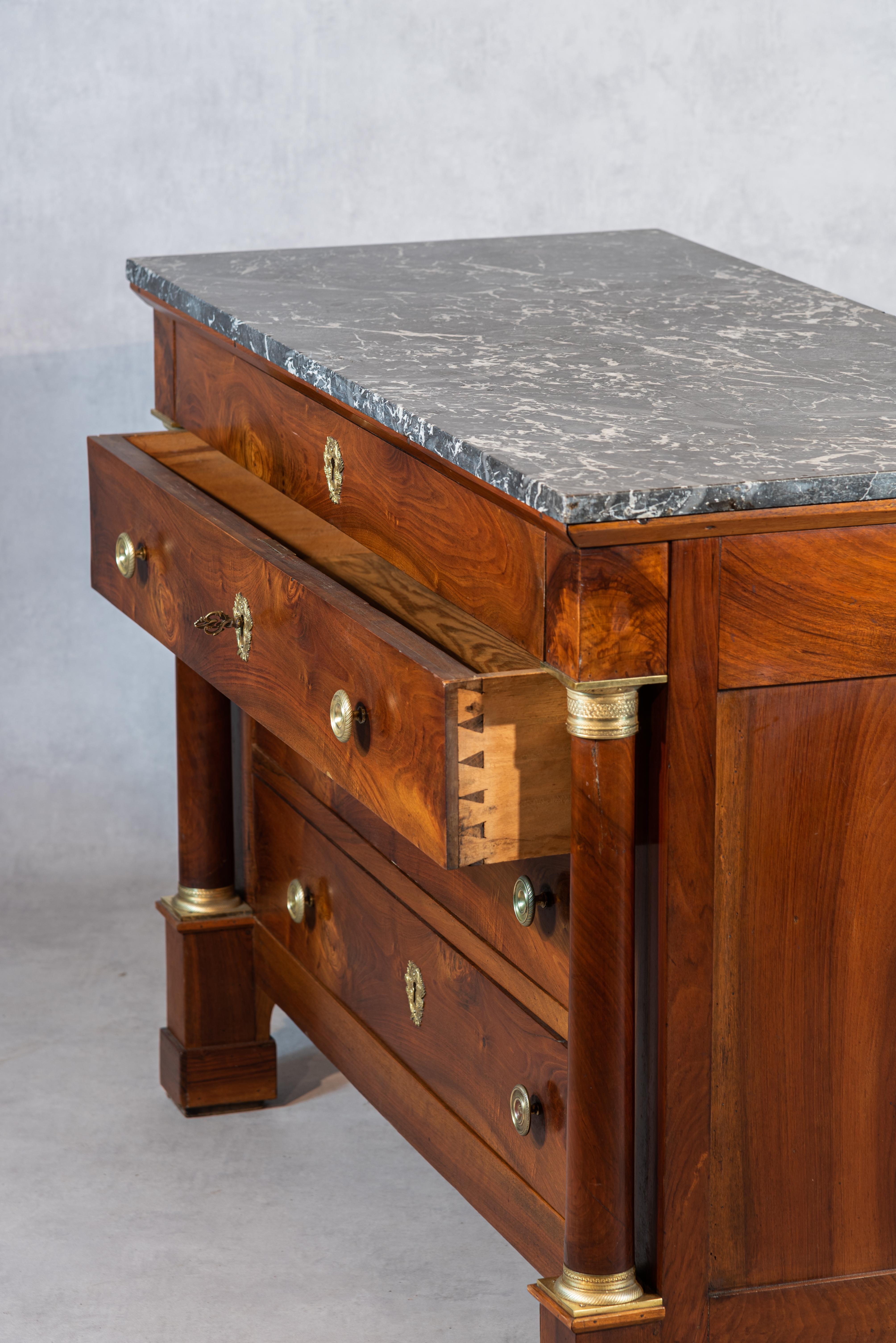 19th Century French Empire Period Walnut Commode In Good Condition For Sale In San Antonio, TX
