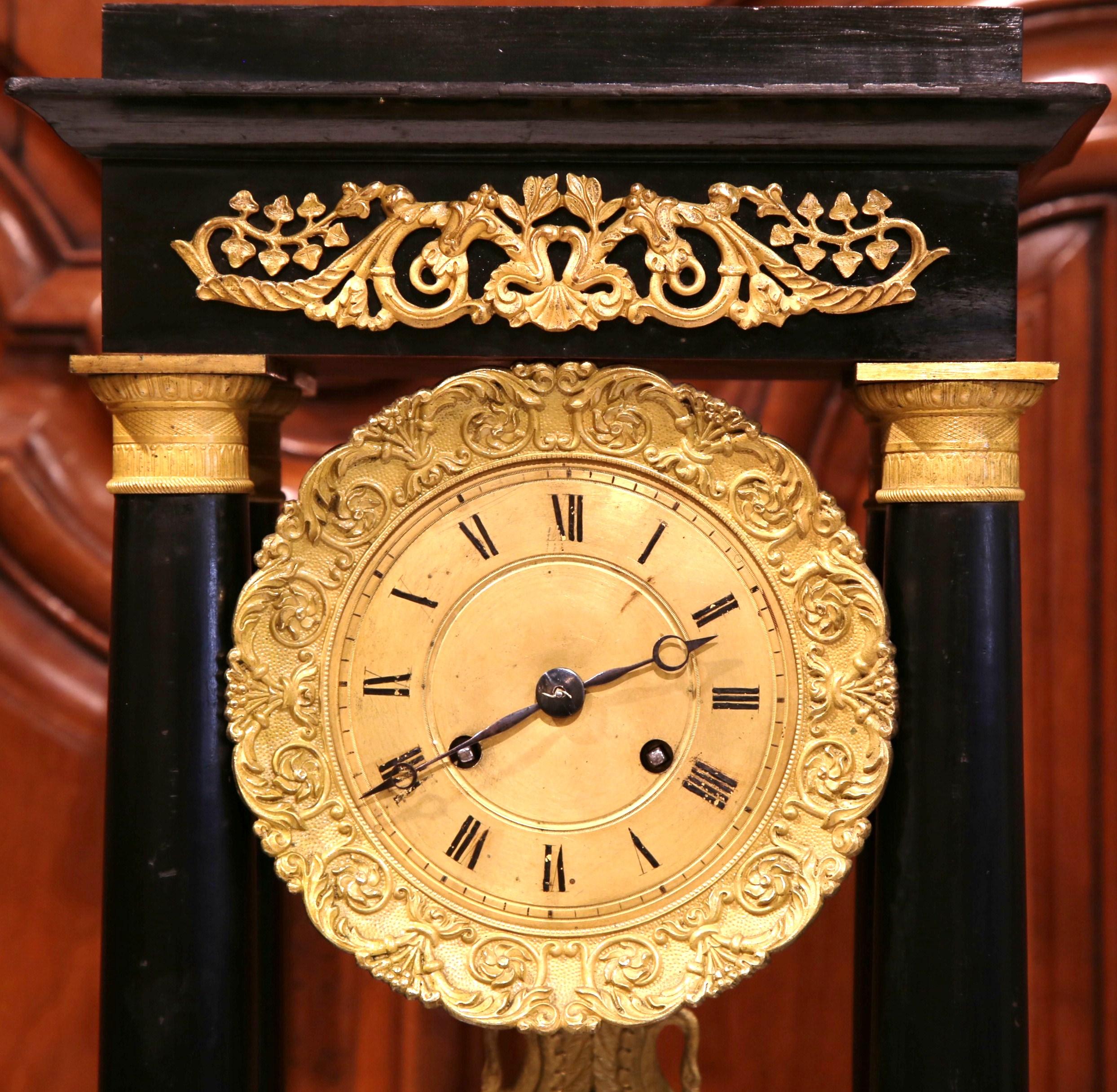 19th Century French Empire Portico Mantel Clock in Original Glass Dome For Sale 3