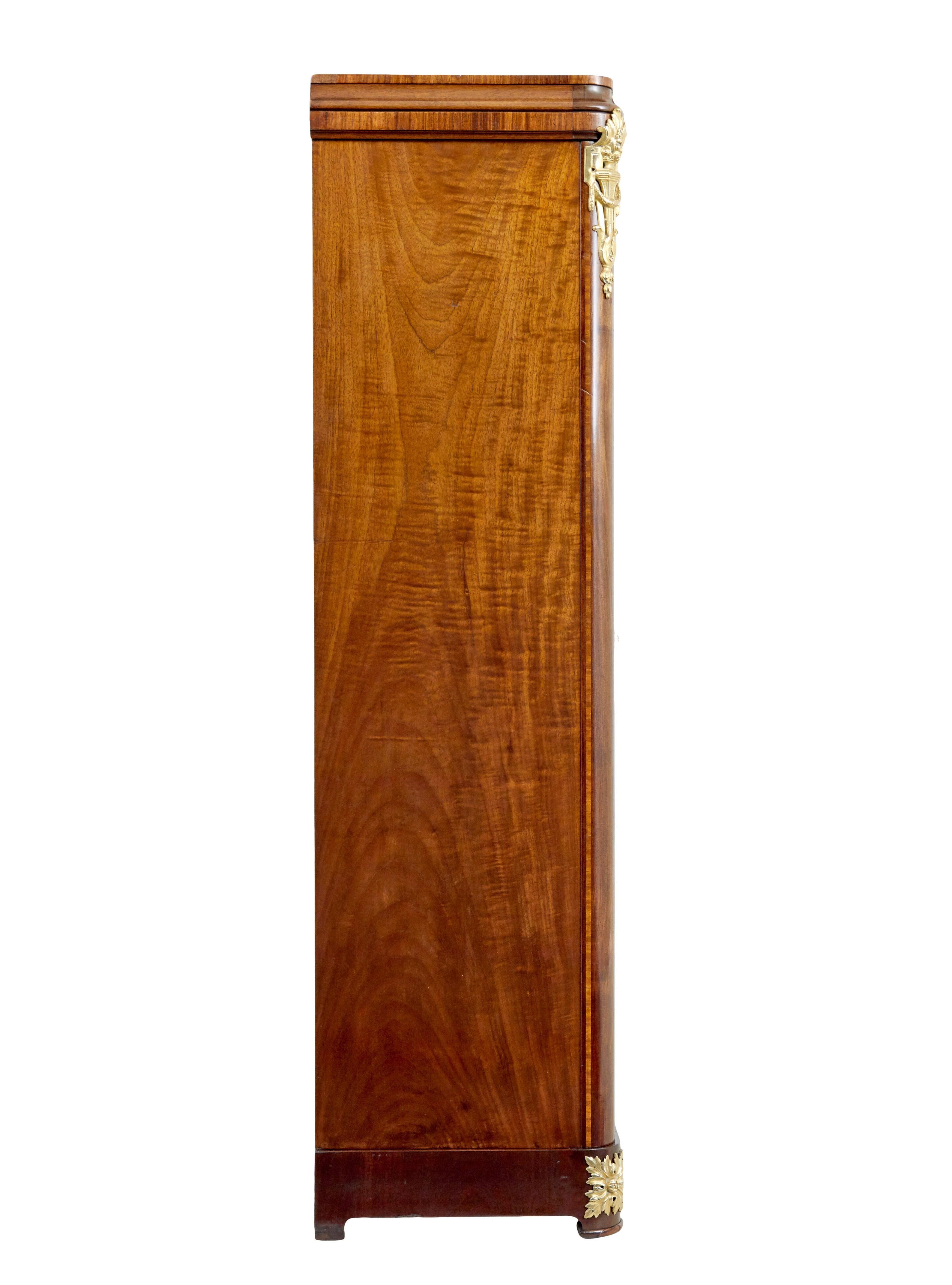 Armadio in mogano stile impero francese del XIX secolo In condizioni buone in vendita a Debenham, Suffolk
