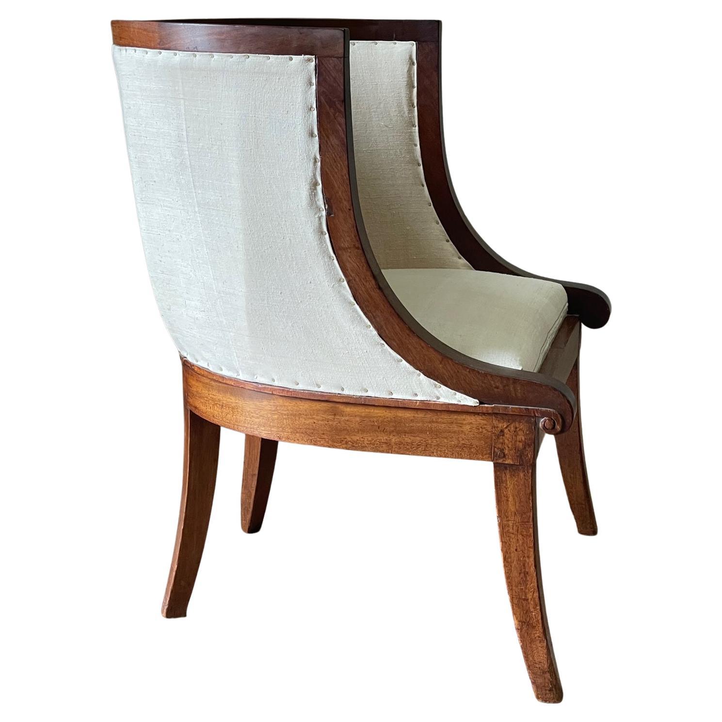 19th century French Empire single barrel back chair.
Mahogany wood.
Newly reupholstered in vintage linen with nail head finish.
ARRIVING AUGUST.