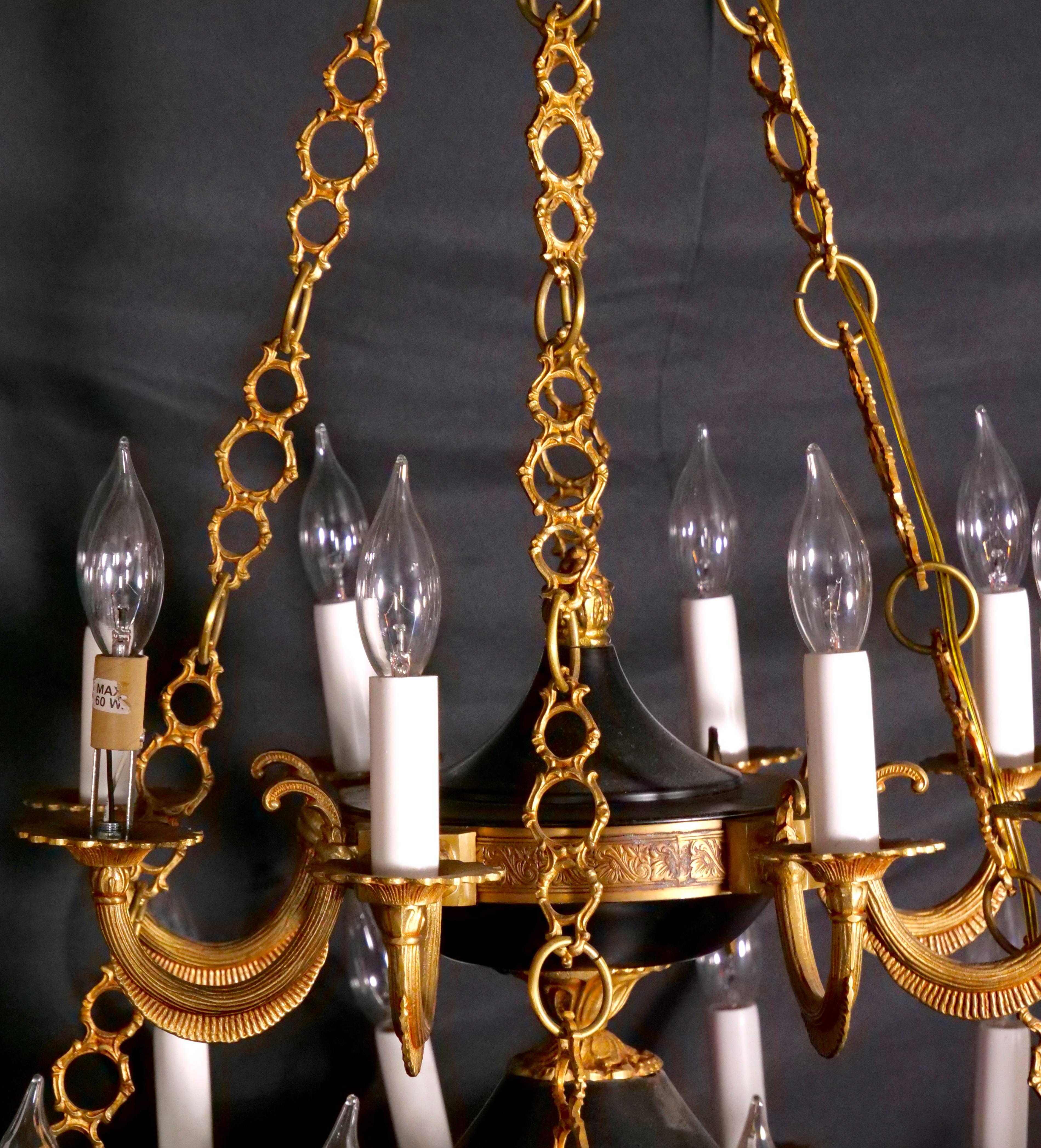 19th Century French Empire Style 24-Light Gilt Bronze / Patinated Chandelier For Sale 5