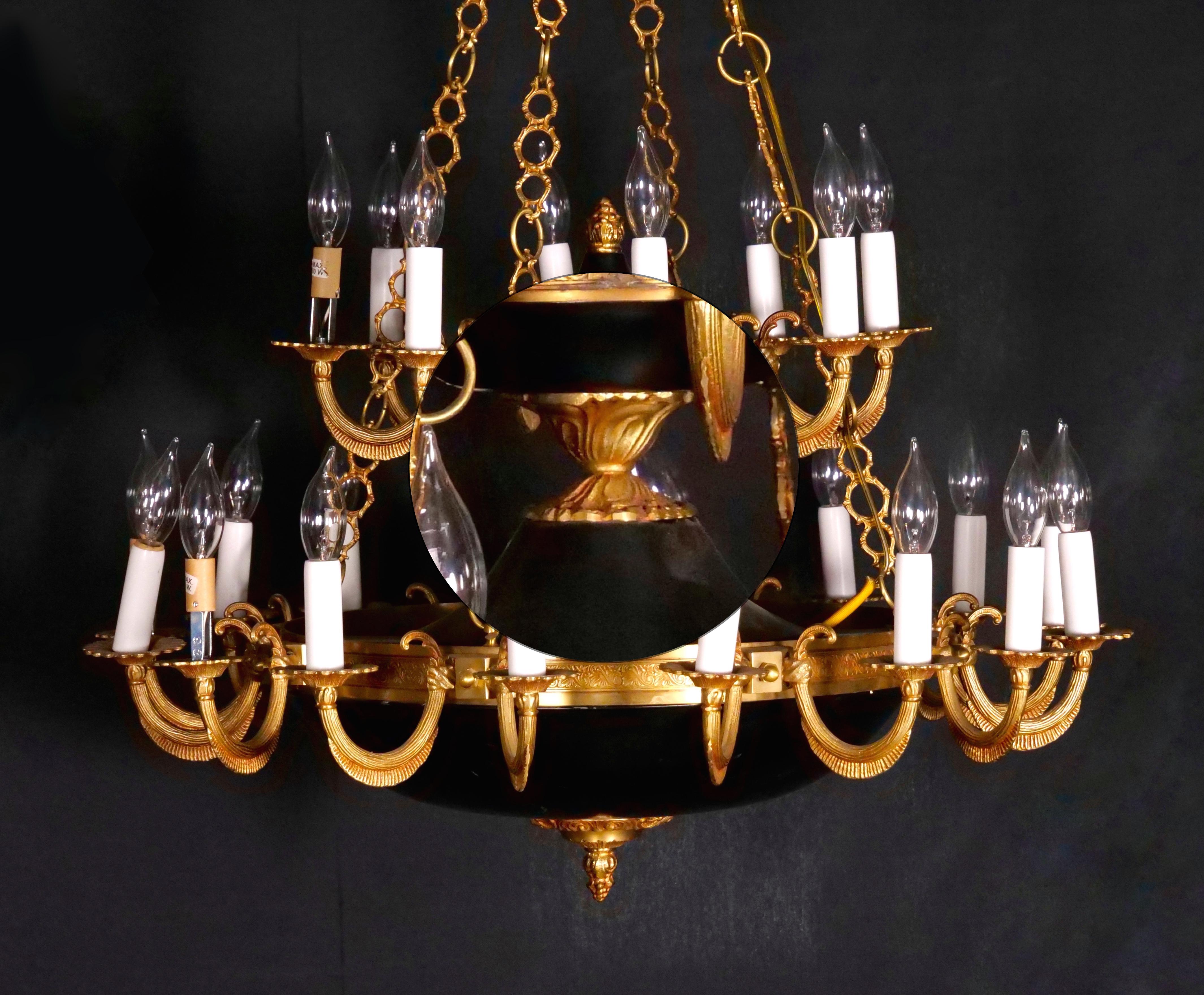 Mid-19th Century 19th Century French Empire Style 24-Light Gilt Bronze / Patinated Chandelier For Sale