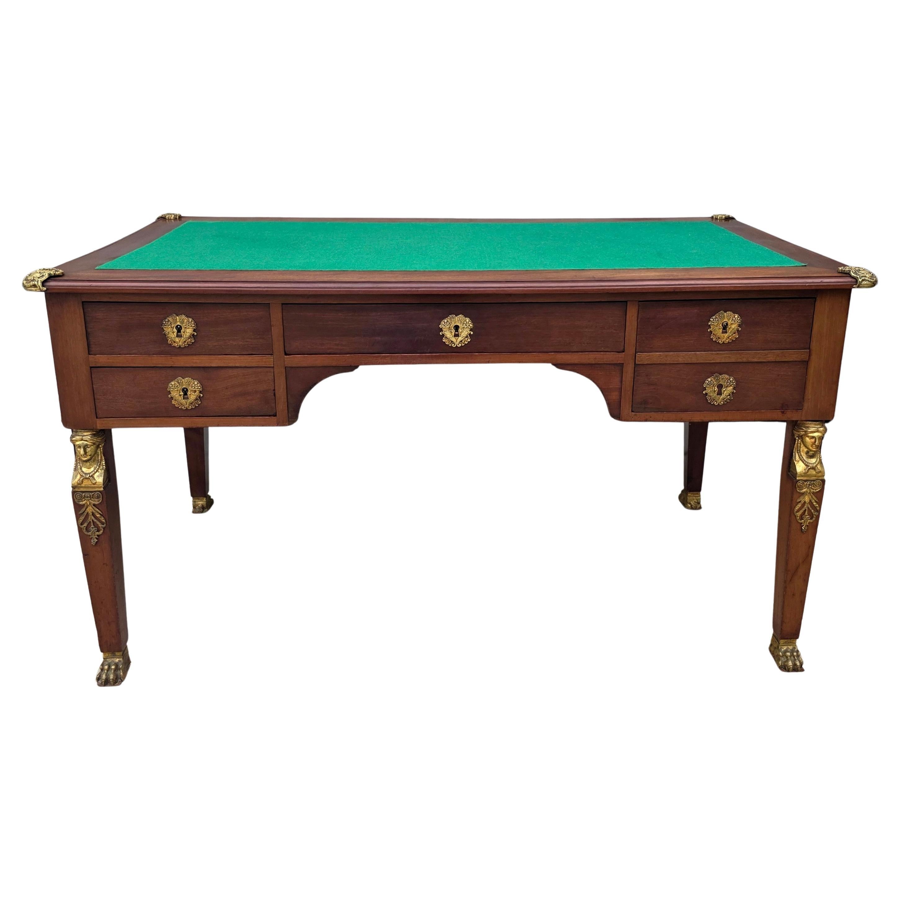 Scrivania in stile impero francese del XIX secolo con montatura in bronzo in vendita