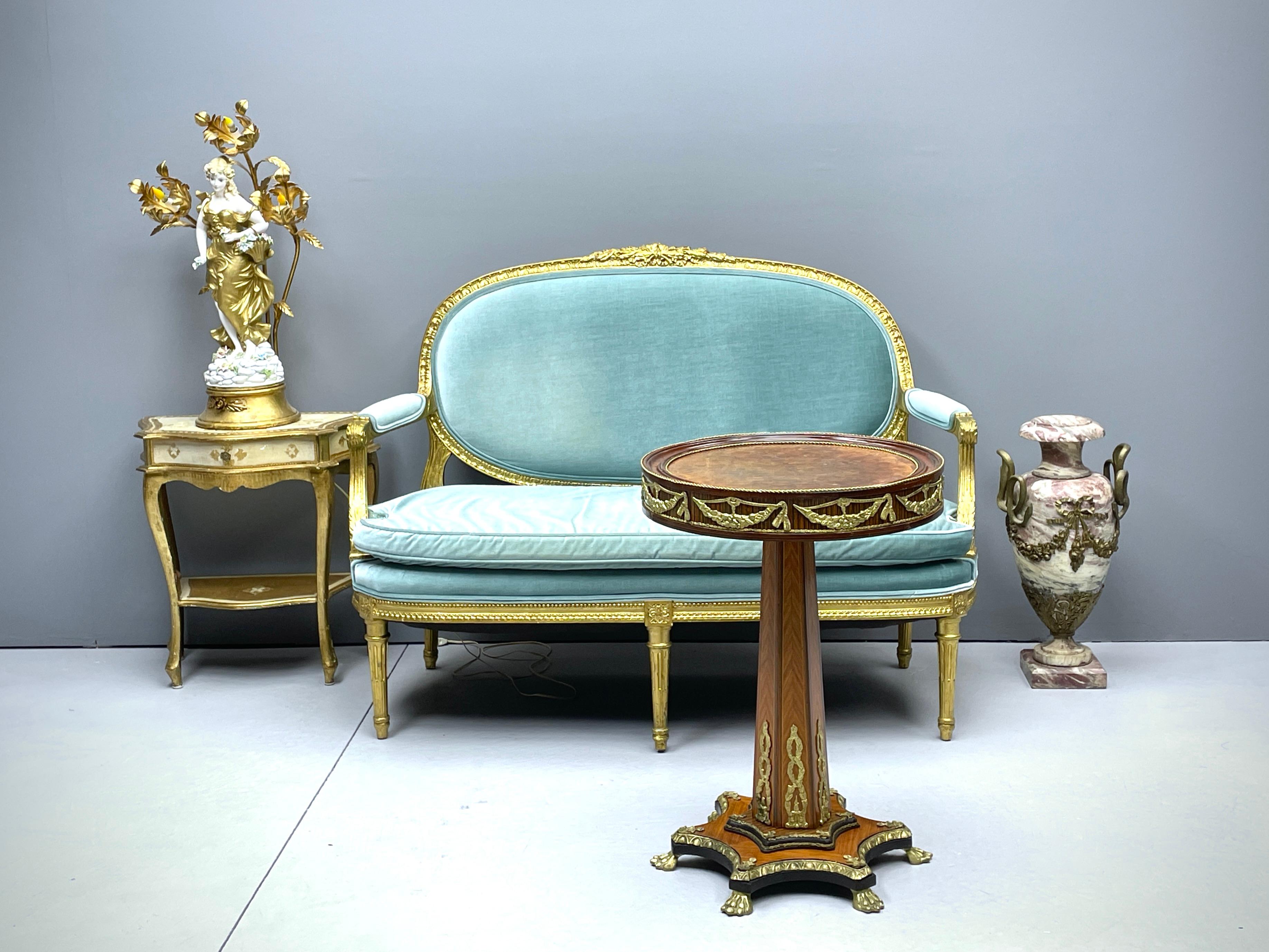 Centre de table à fleurs de style Empire français du 19e siècle en vente 5
