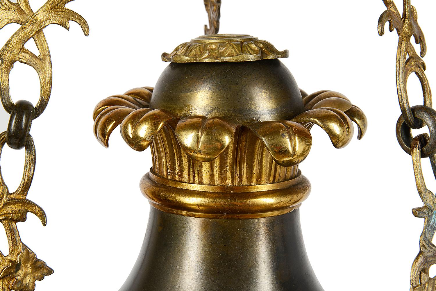Bronze Lustre de style Empire français du XIXe siècle en vente