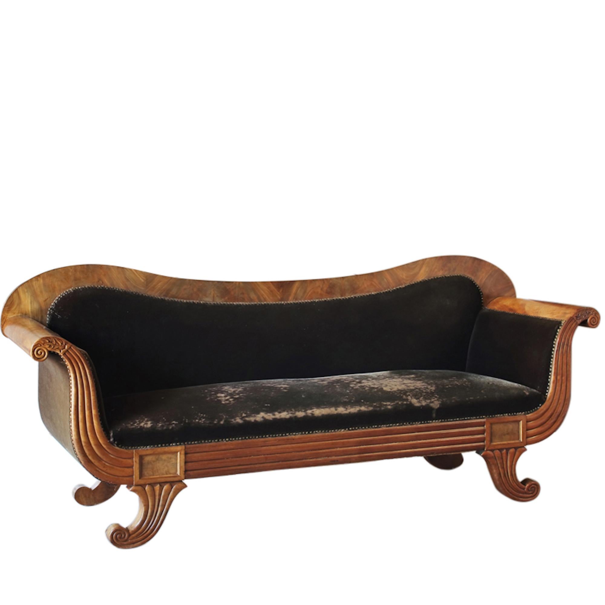 19th Century French Empire Style Double Ended Mahogany Sofa For Sale 5