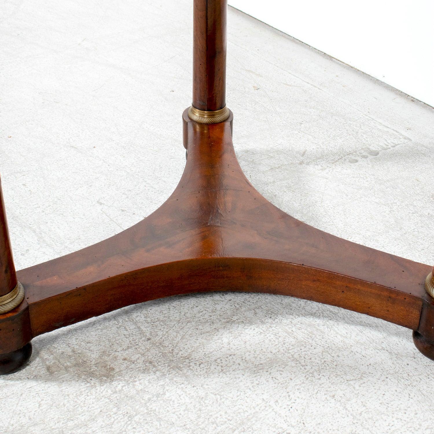 19th Century French Empire Style Mahogany Gueridon with Sainte Anne Marble Top im Angebot 9