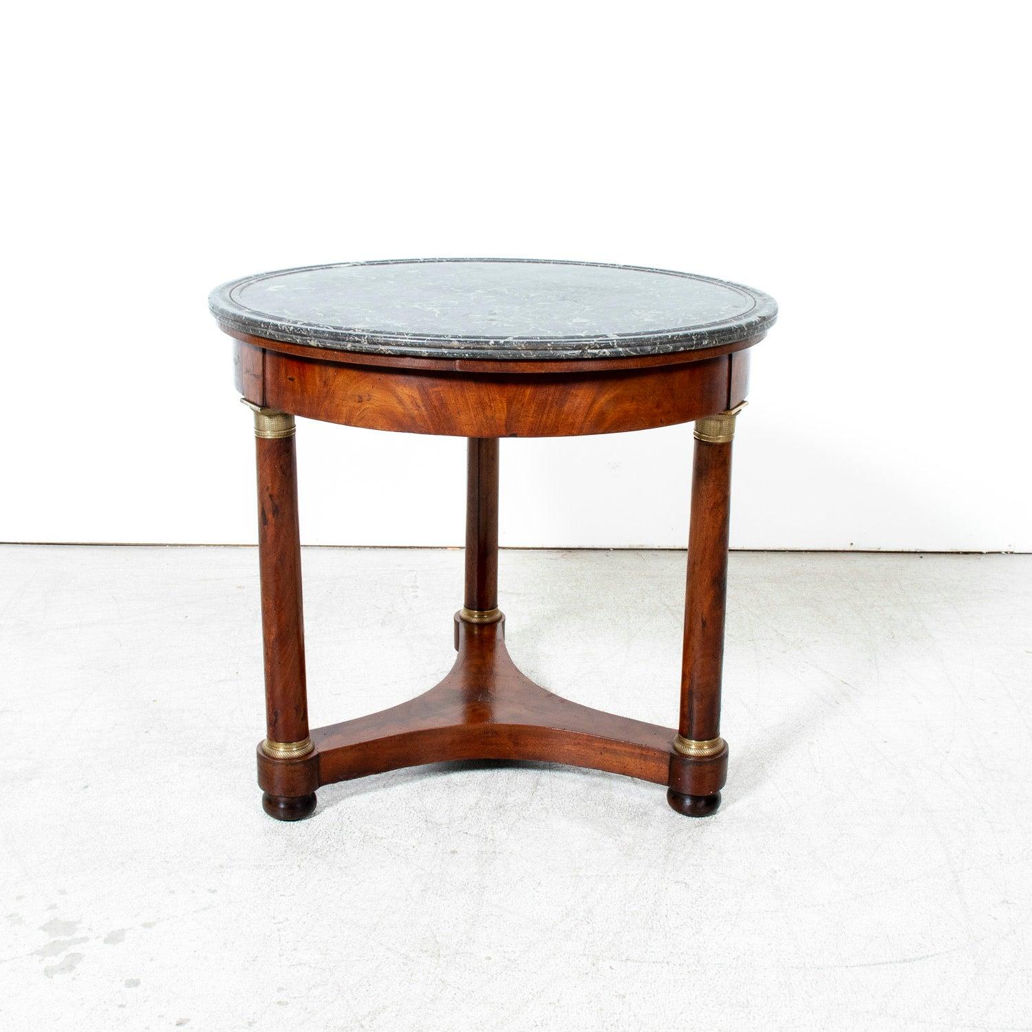 19th Century French Empire Style Mahogany Gueridon with Sainte Anne Marble Top im Zustand „Gut“ im Angebot in Birmingham, AL