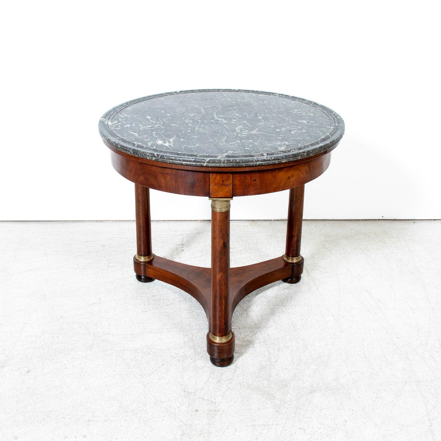 19th Century French Empire Style Mahogany Gueridon with Sainte Anne Marble Top (19. Jahrhundert) im Angebot