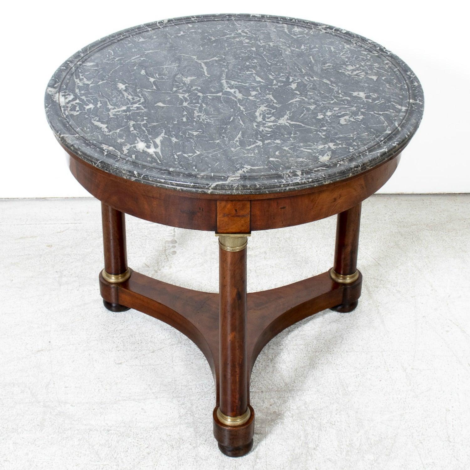 19th Century French Empire Style Mahogany Gueridon with Sainte Anne Marble Top im Angebot 2