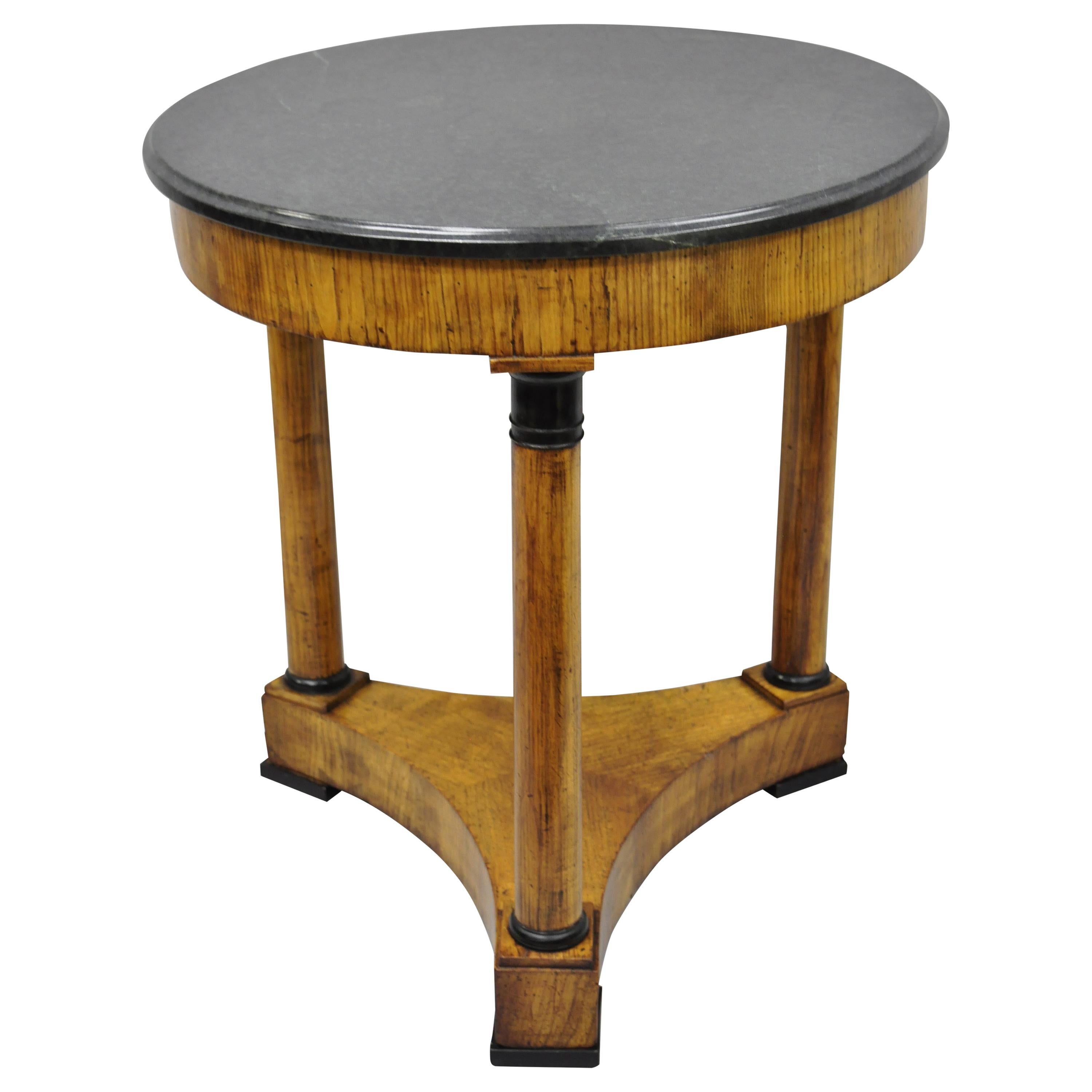 französischer Empire-Stil des 19. Jahrhunderts Runder Tisch mit Marmorplatte