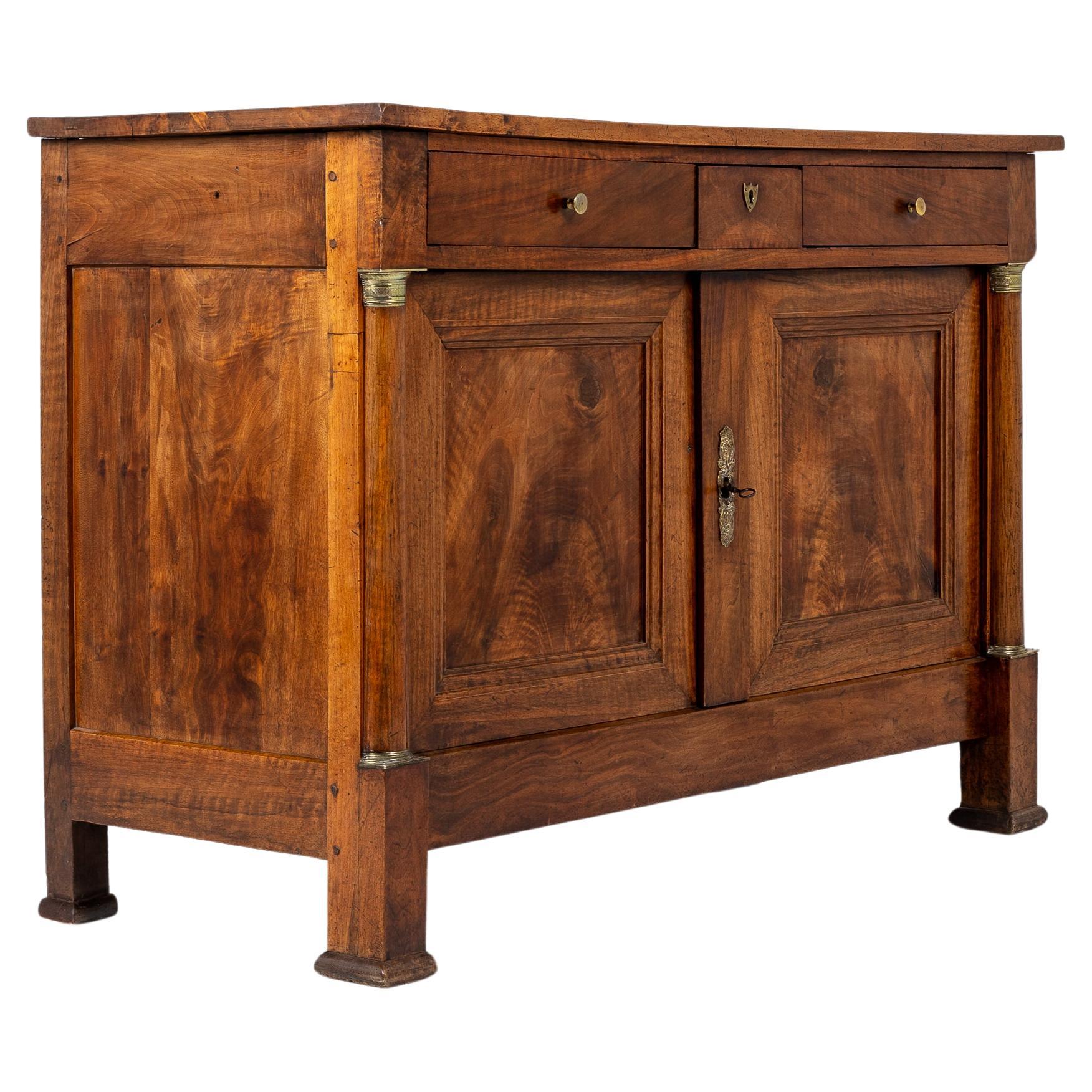 Französisches Empire-Buffet/Sideboard aus Nussbaumholz, 19. Jahrhundert im Angebot