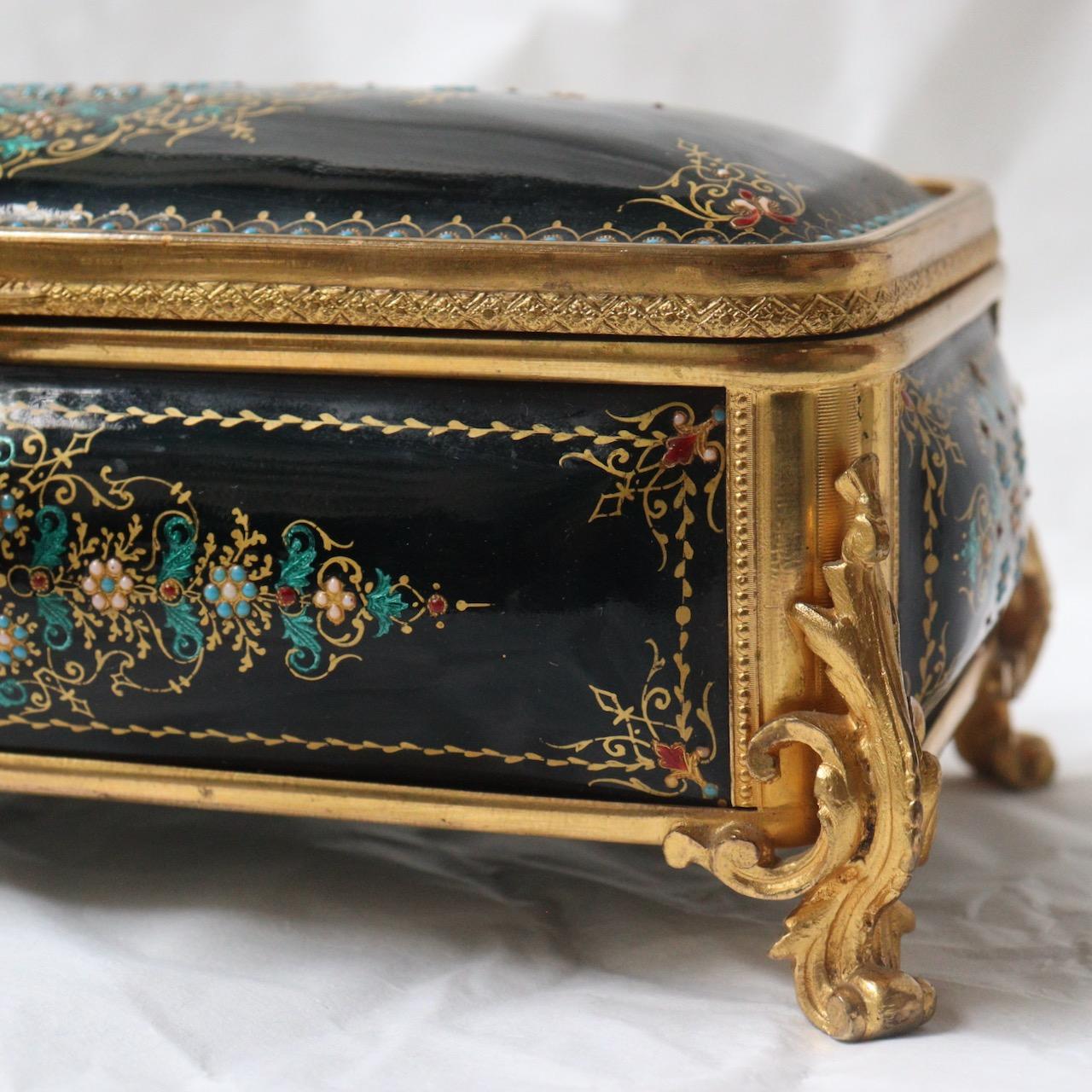 19th Century French Enamel and Ormolu-Mounted Jewelry Casket In Good Condition In Saint-Ouen, FR