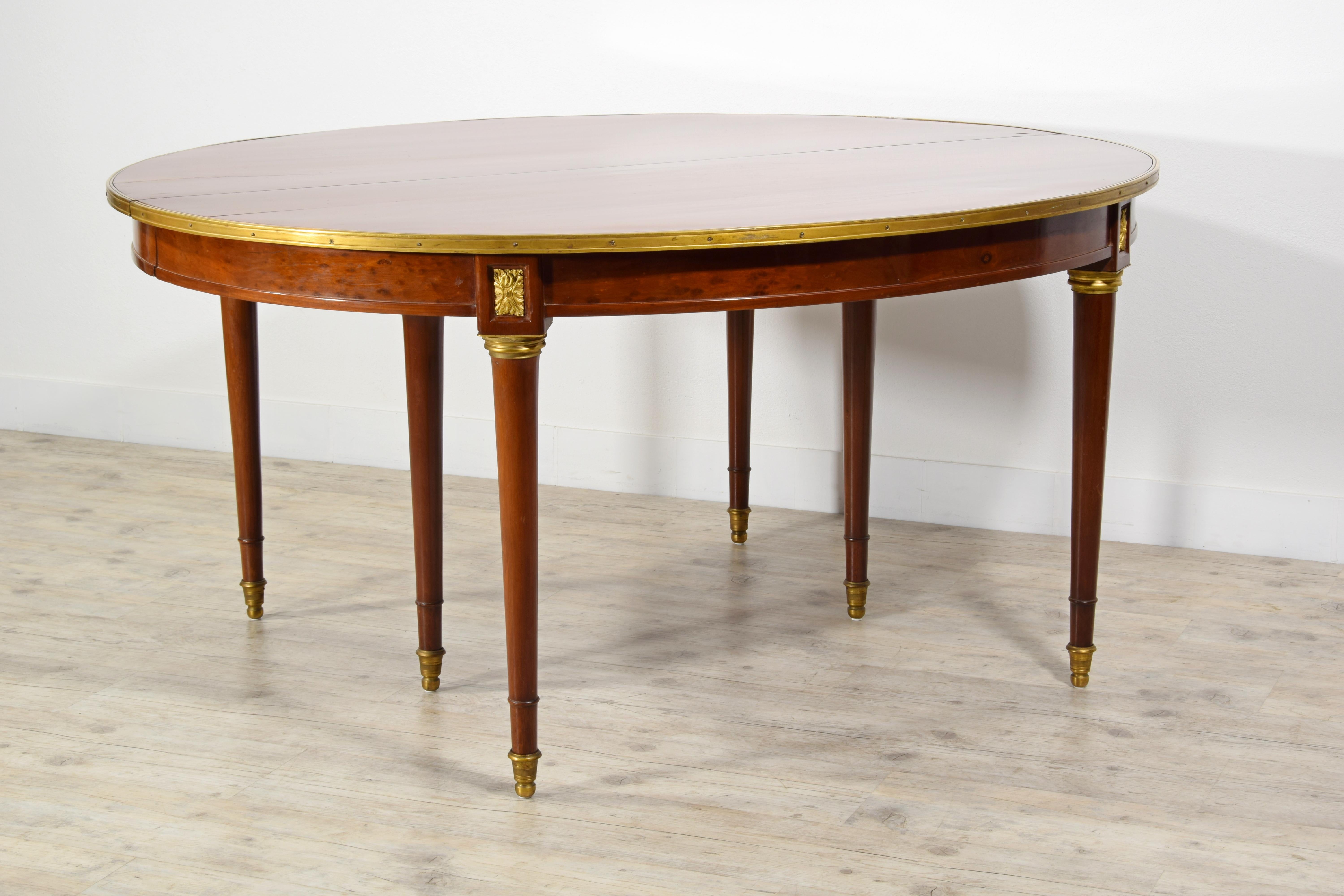 Table ovale extensible française du 19ème siècle en vente 8