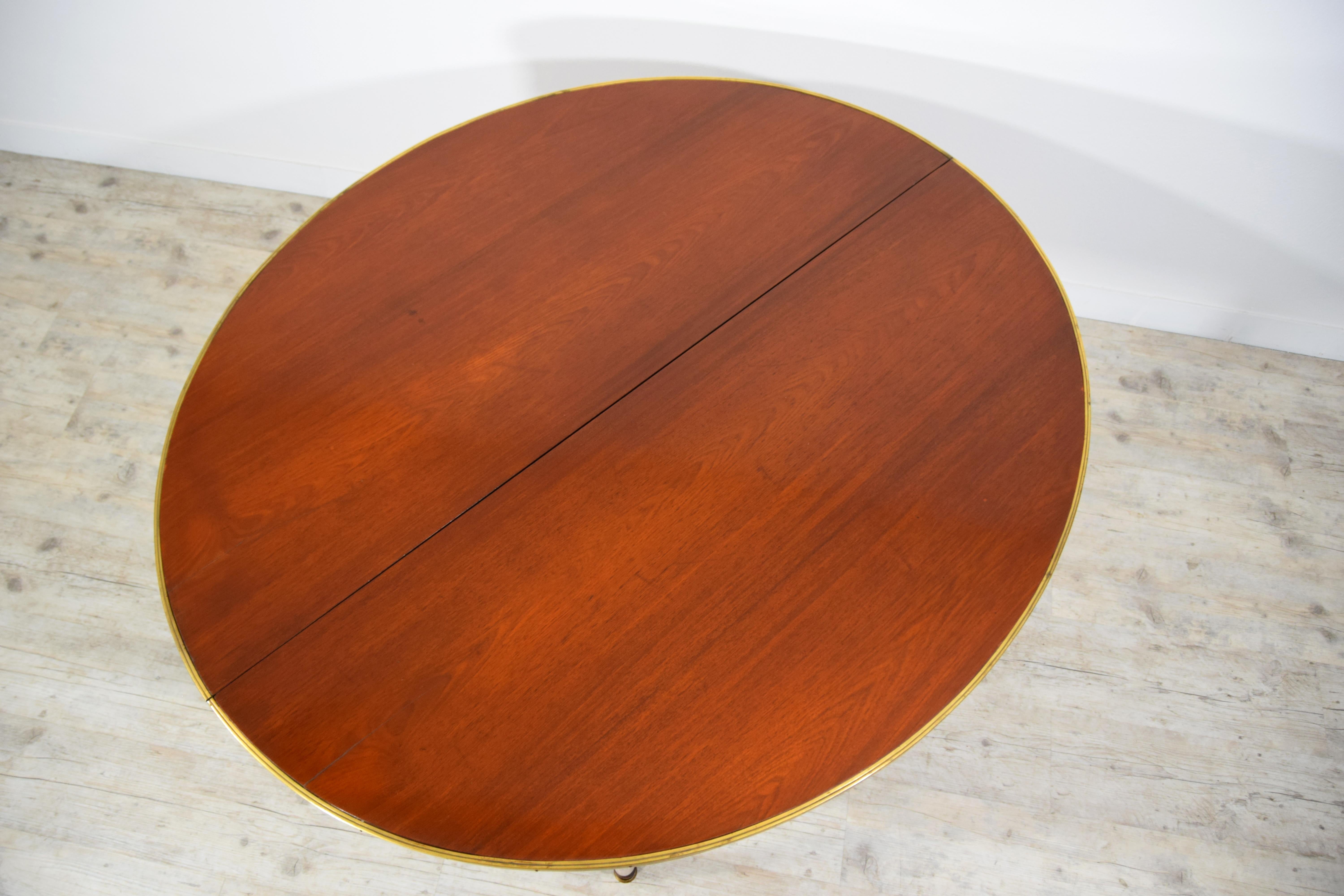 Table ovale extensible française du 19ème siècle en vente 11