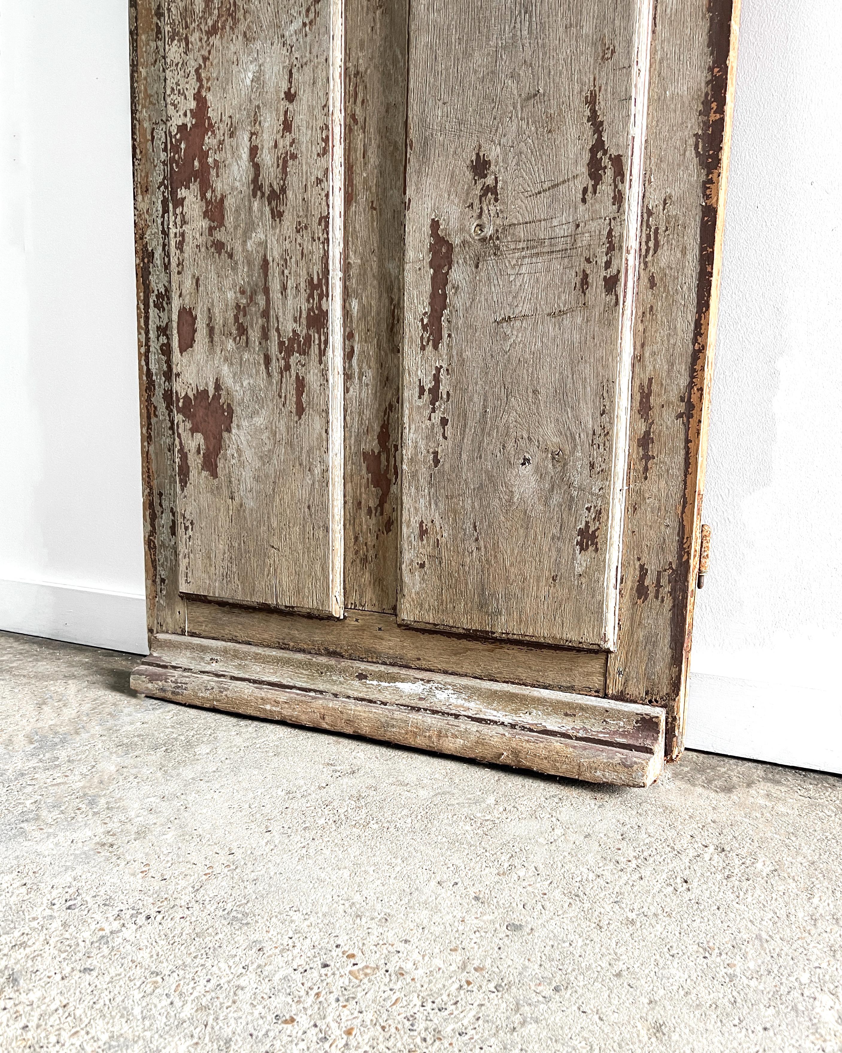 19th Century French Exterior Door with Iron Grille 5
