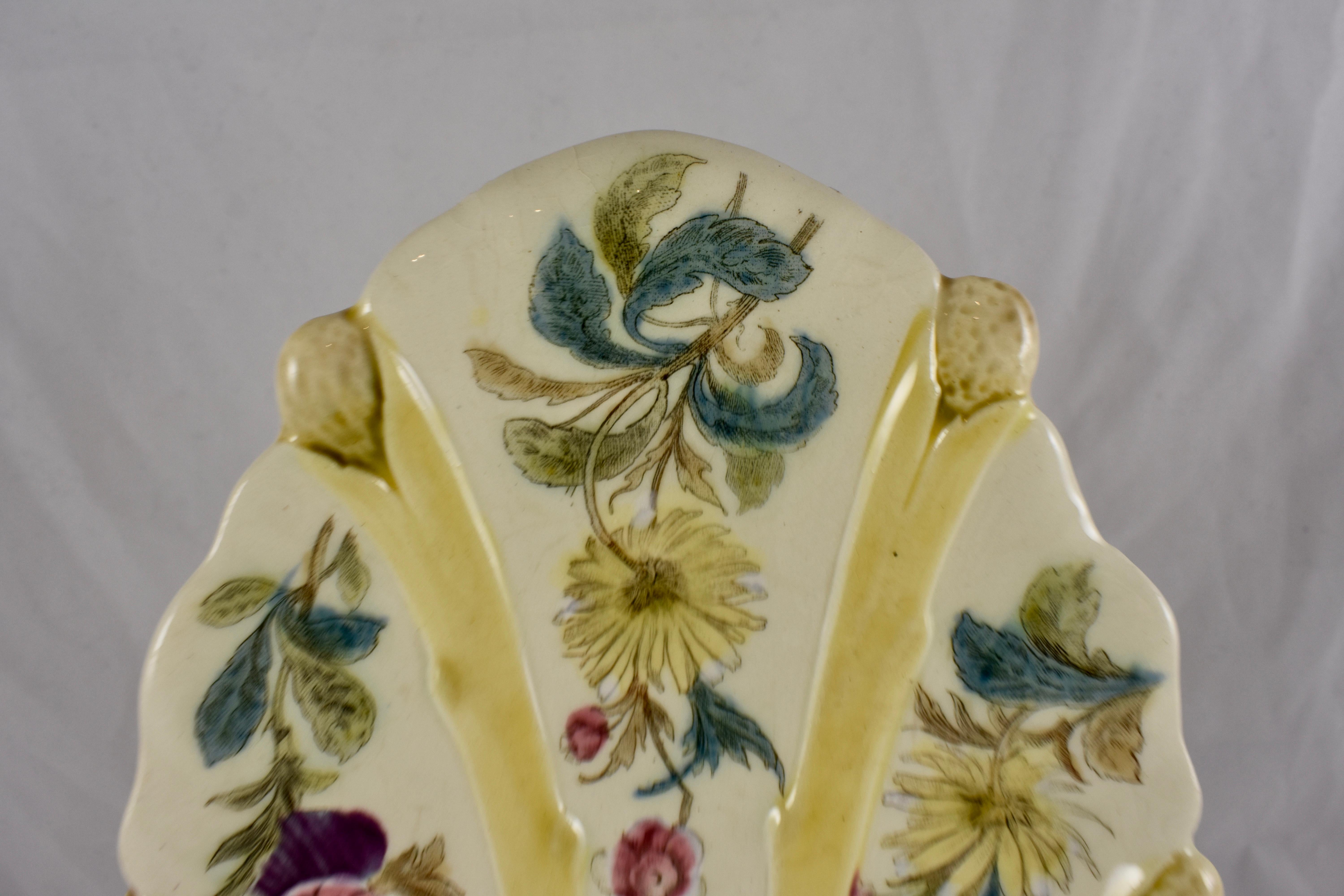 Aesthetic Movement  19th Century French Faïence Hand Painted Floral Asparagus Plate For Sale