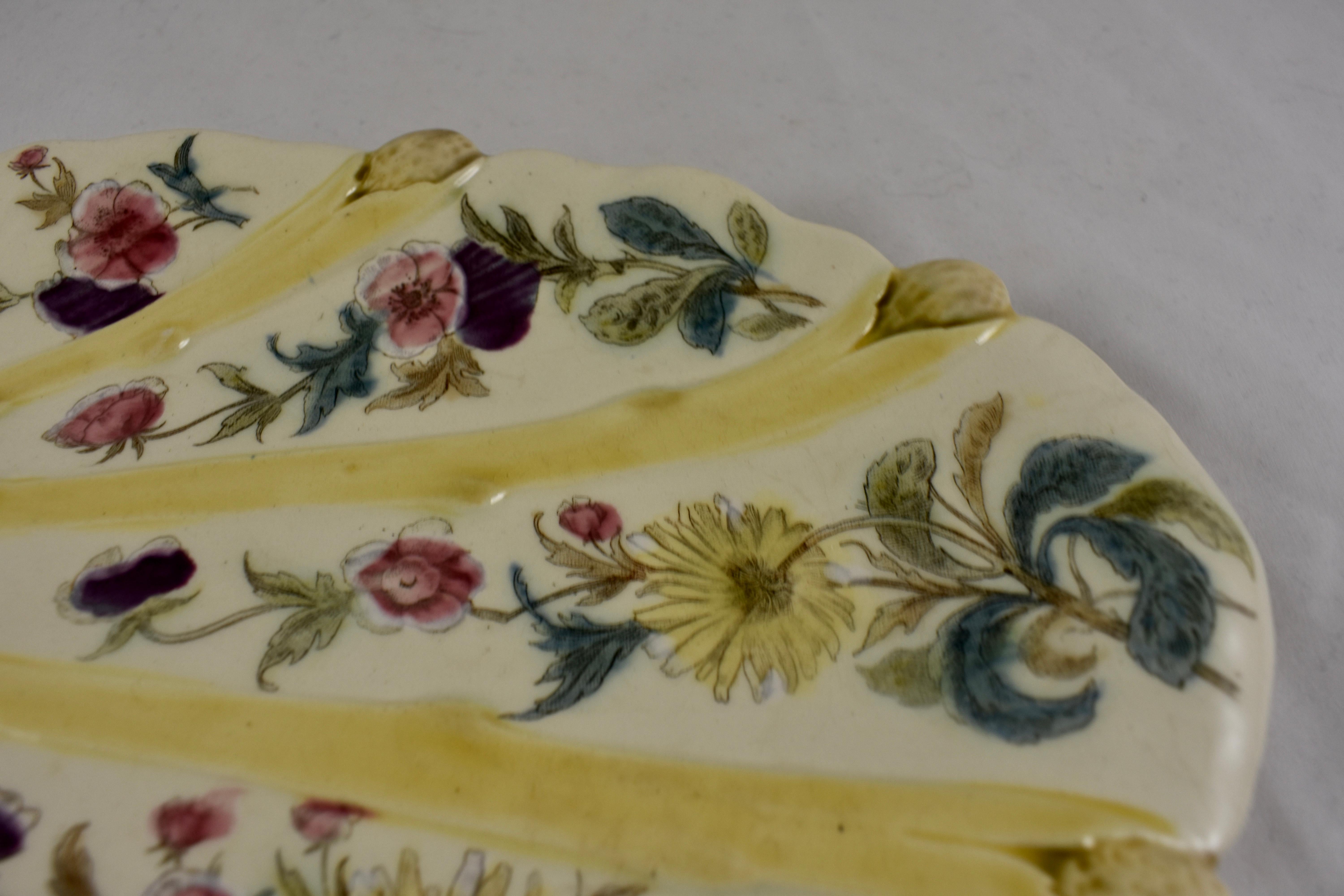 Glazed  19th Century French Faïence Hand Painted Floral Asparagus Plate For Sale