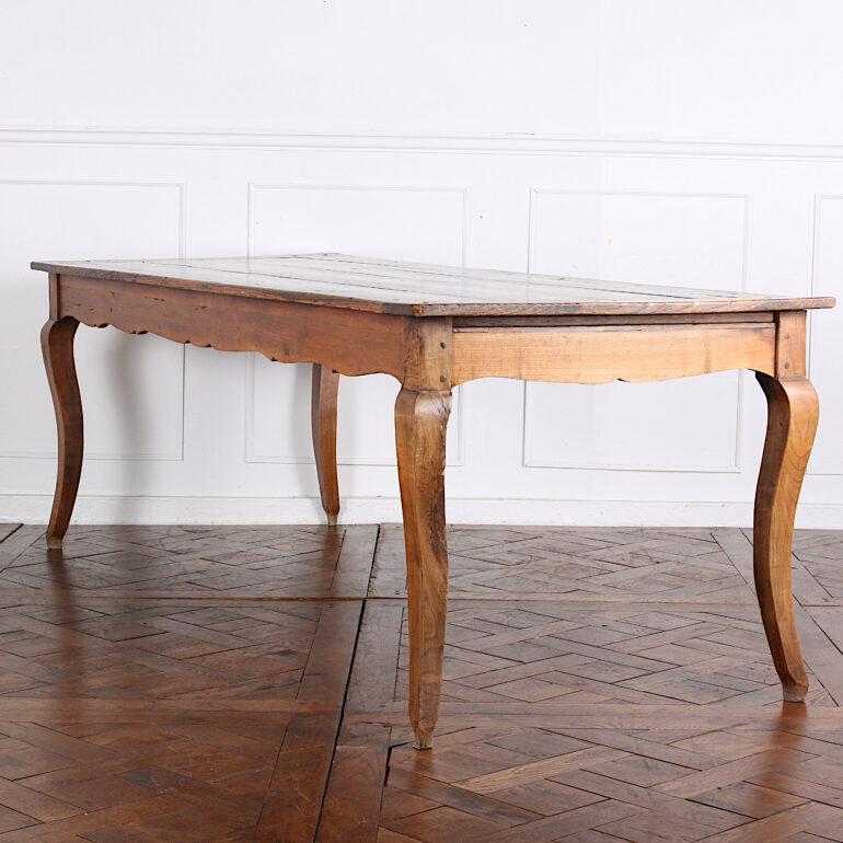 19th Century French Farm Table In Good Condition In Vancouver, British Columbia