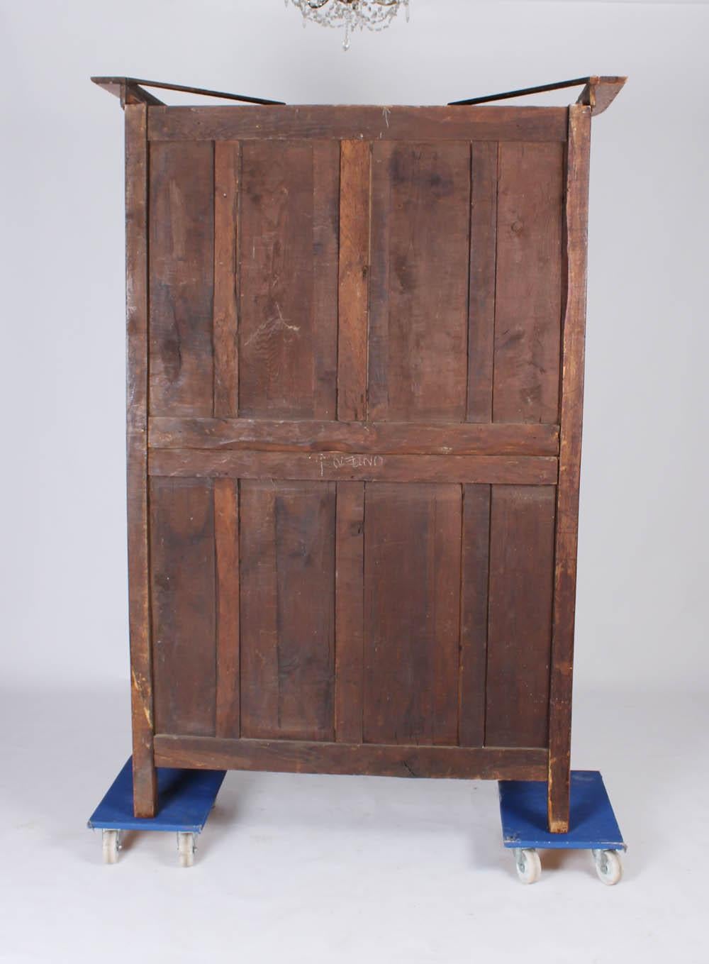 19th Century French Farmhouse Armoire, Normandy Cupboard, Solid Oakwood In Good Condition In Greven, DE