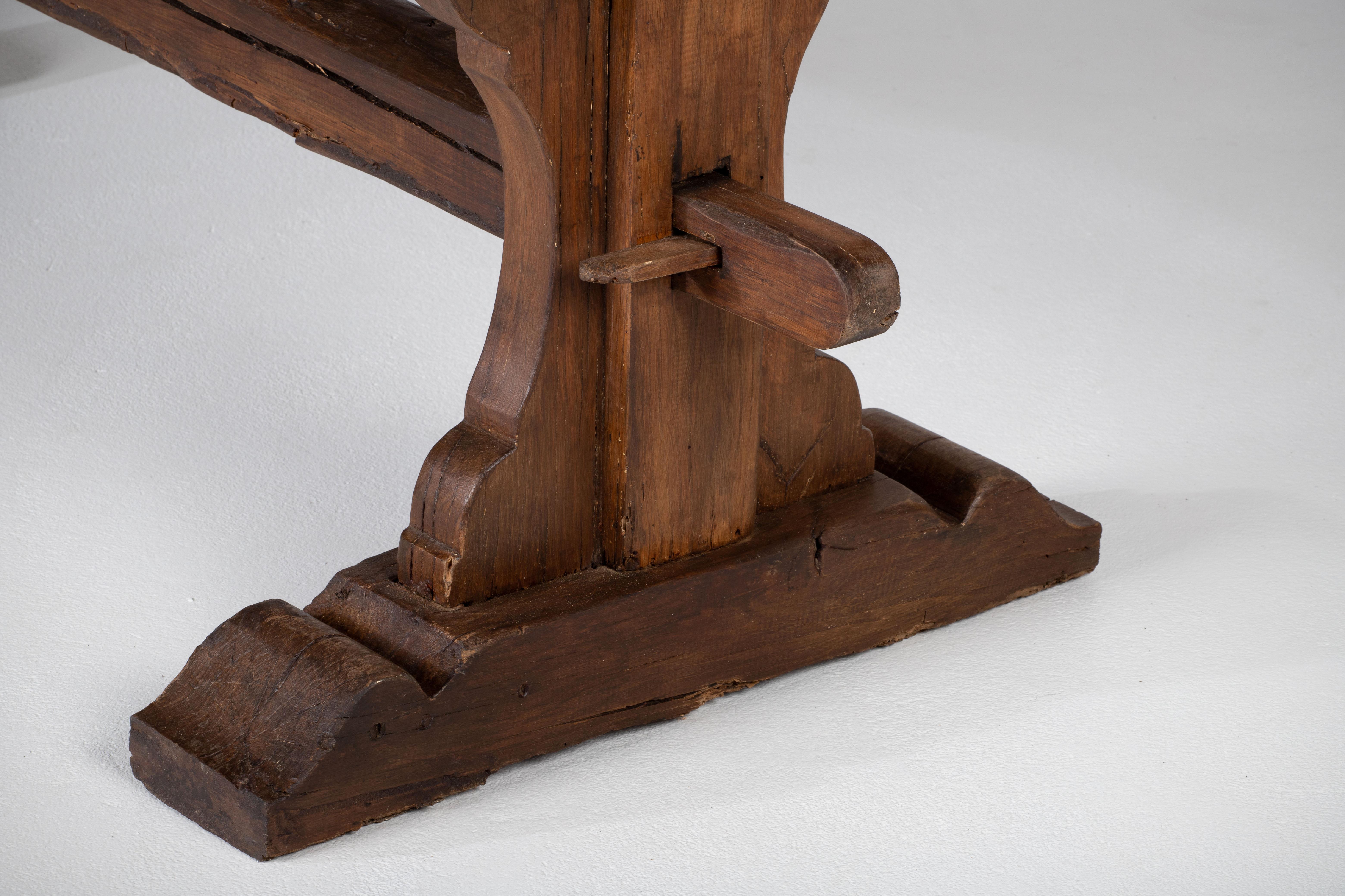 19th-Century French Farmhouse Trestle Table in Solid Oak For Sale 7