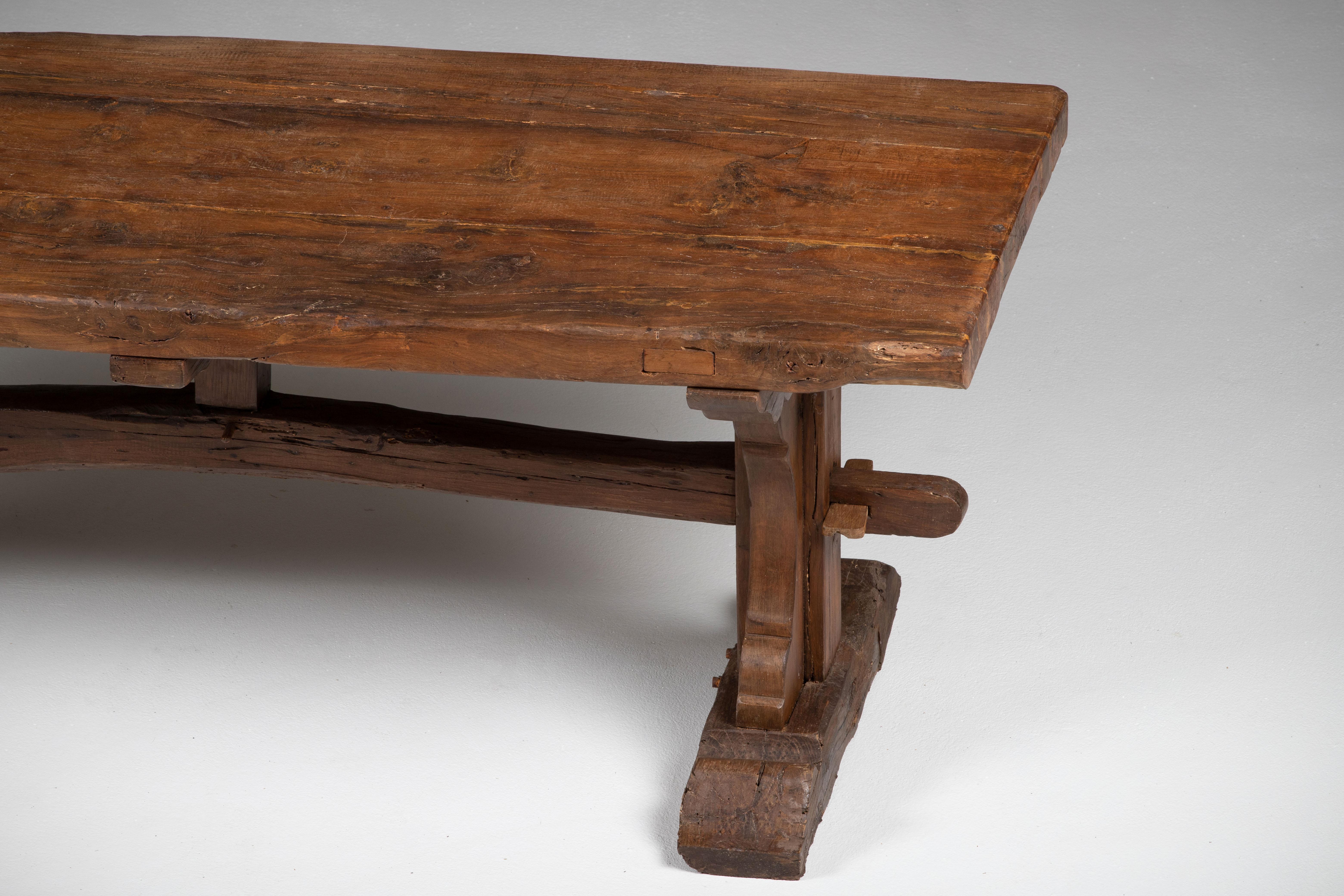 19th-Century French Farmhouse Trestle Table in Solid Oak For Sale 1