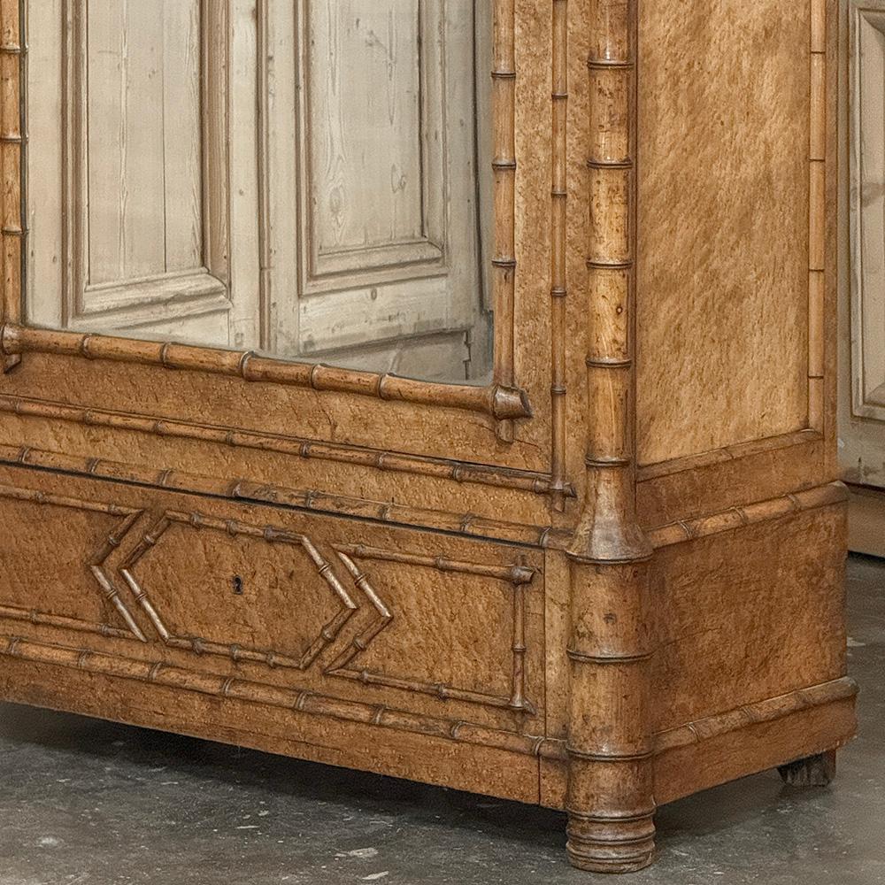 Armoire francese in finto bambù del XIX secolo in vendita 2