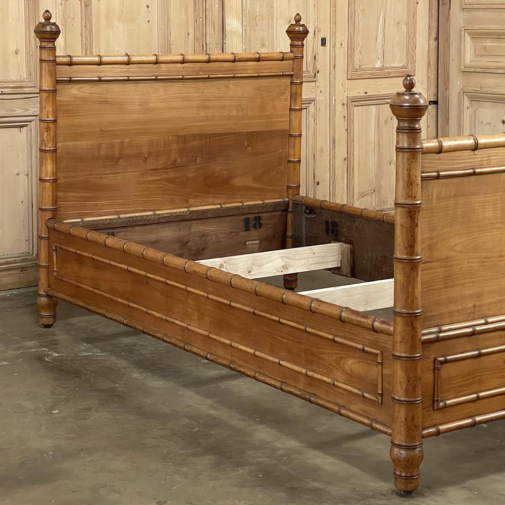 Chinoiserie 19th Century French Faux Bamboo Bed For Sale