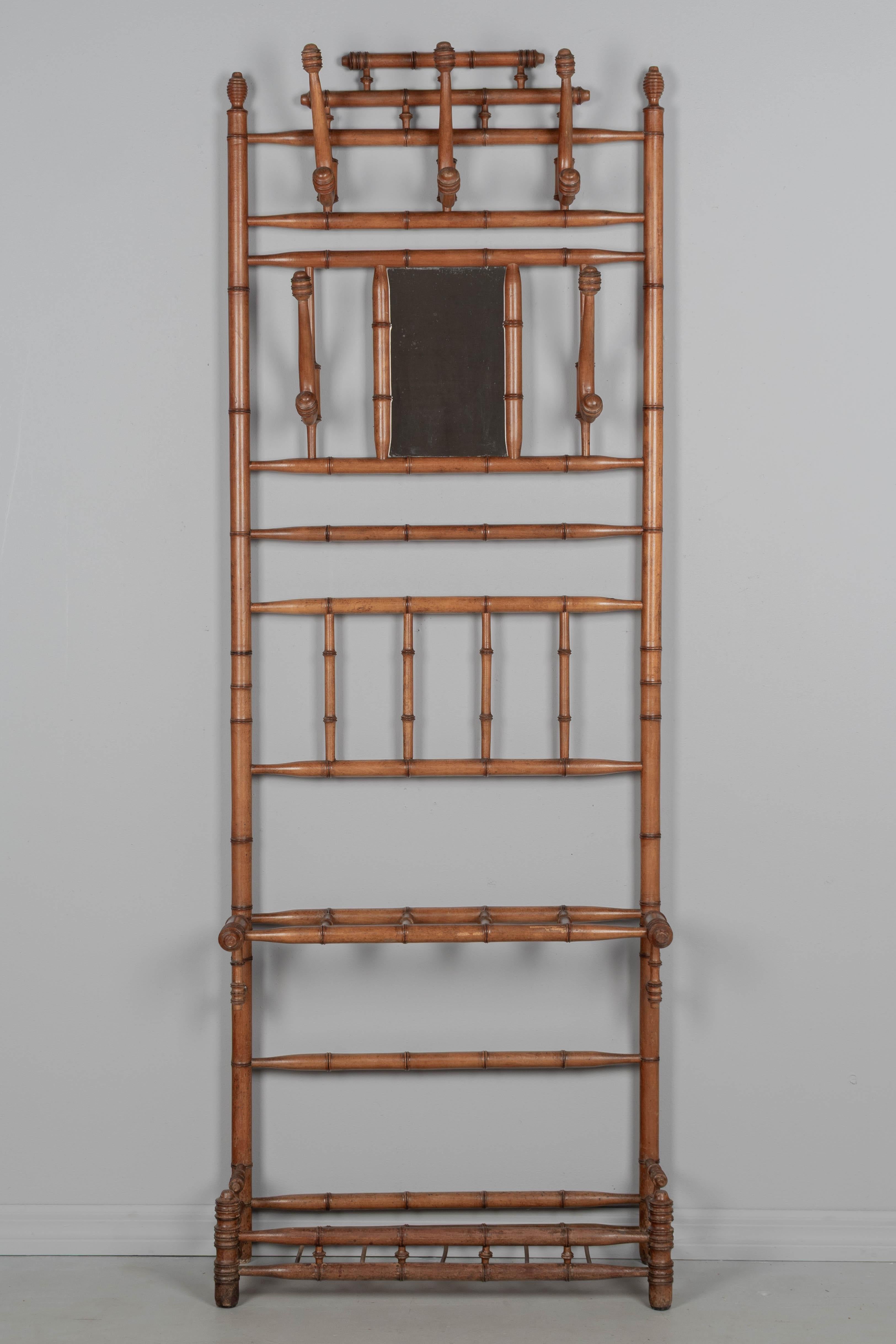 19. Jahrhundert Französisch Faux Bambus Halle Baum oder Kleiderständer im Angebot 5