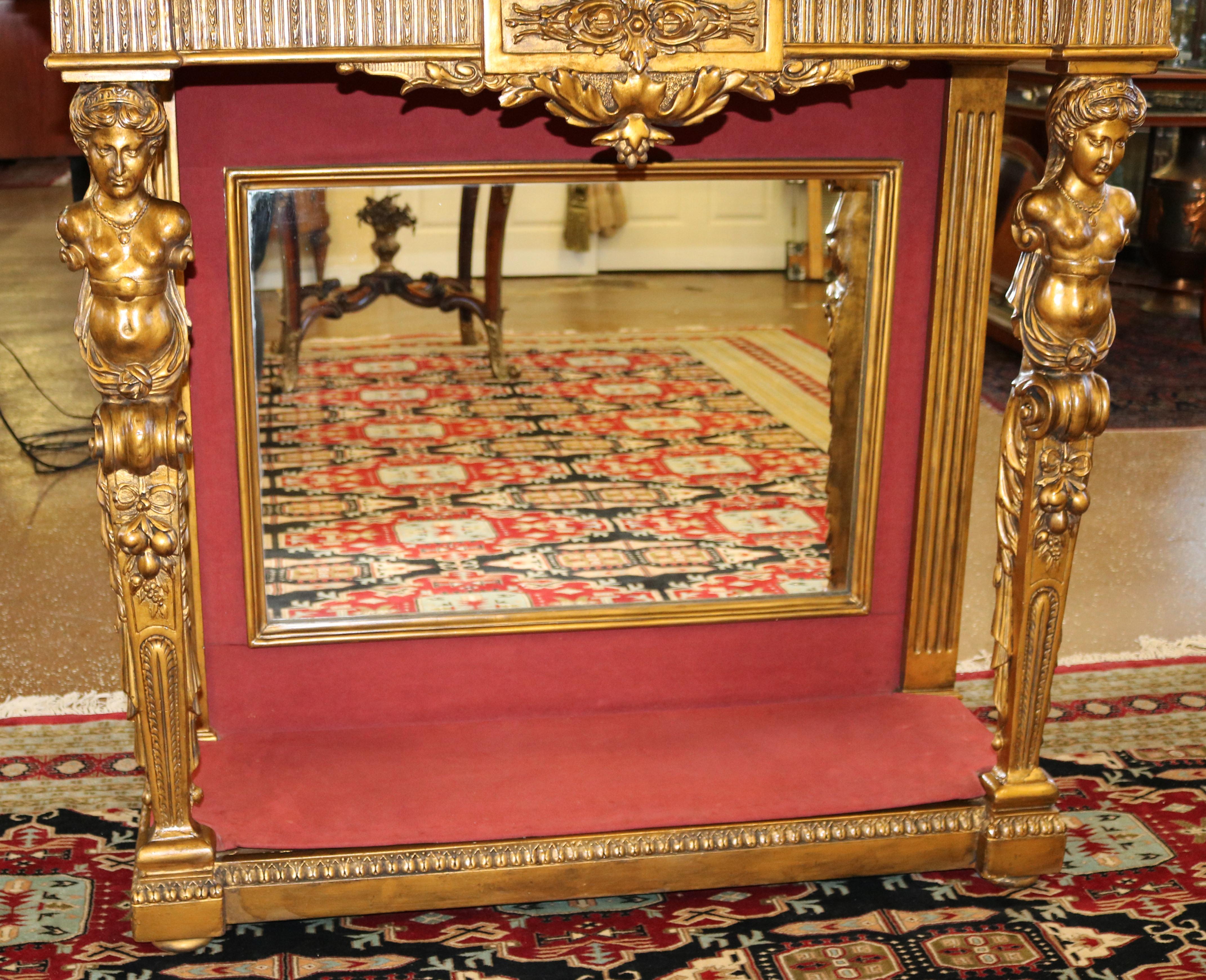 Table console figurative française du 19ème siècle avec plateau en marbre doré et miroir à l'arrière en vente 5