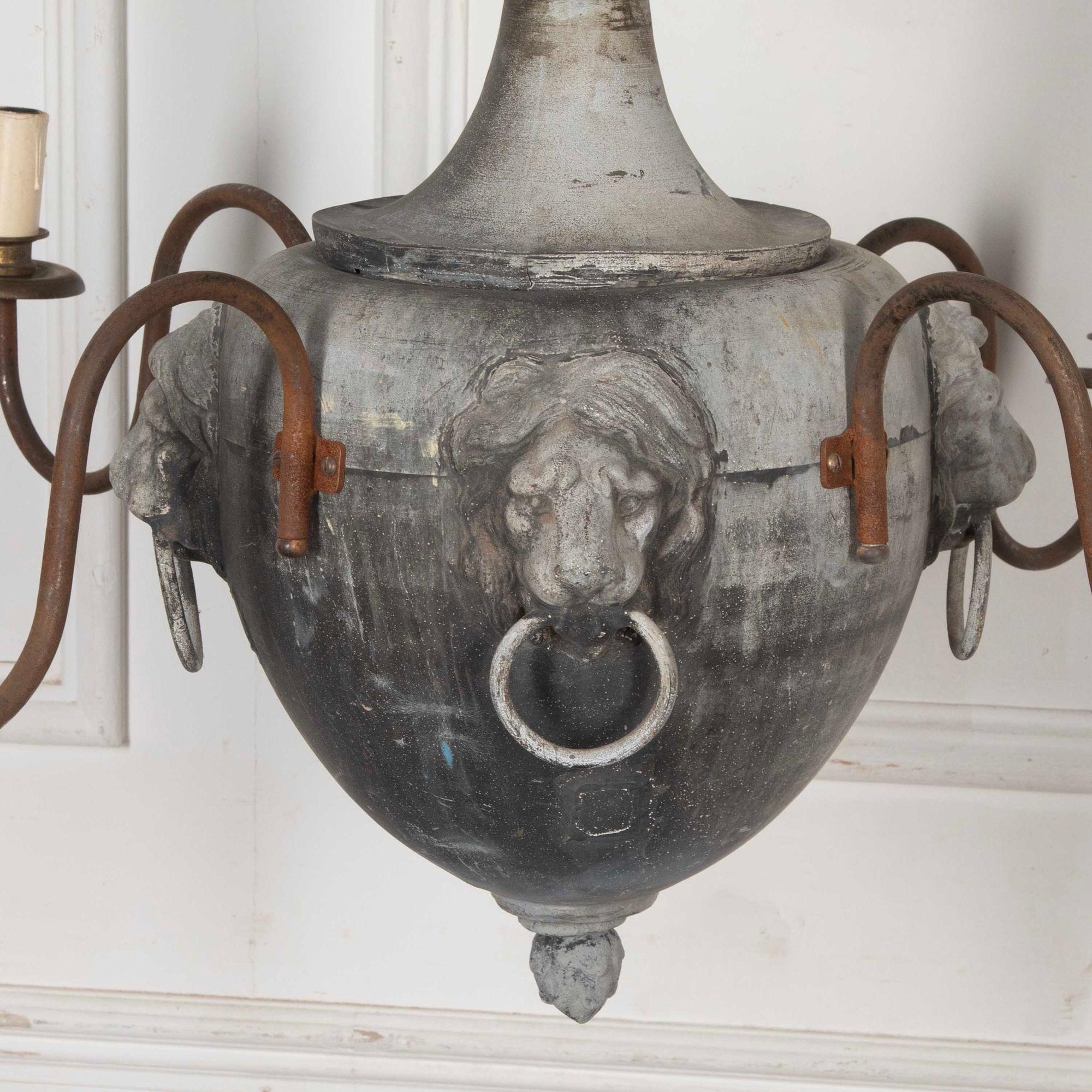 Lampadario francese del XIX secolo con pinna In condizioni buone in vendita a Gloucestershire, GB