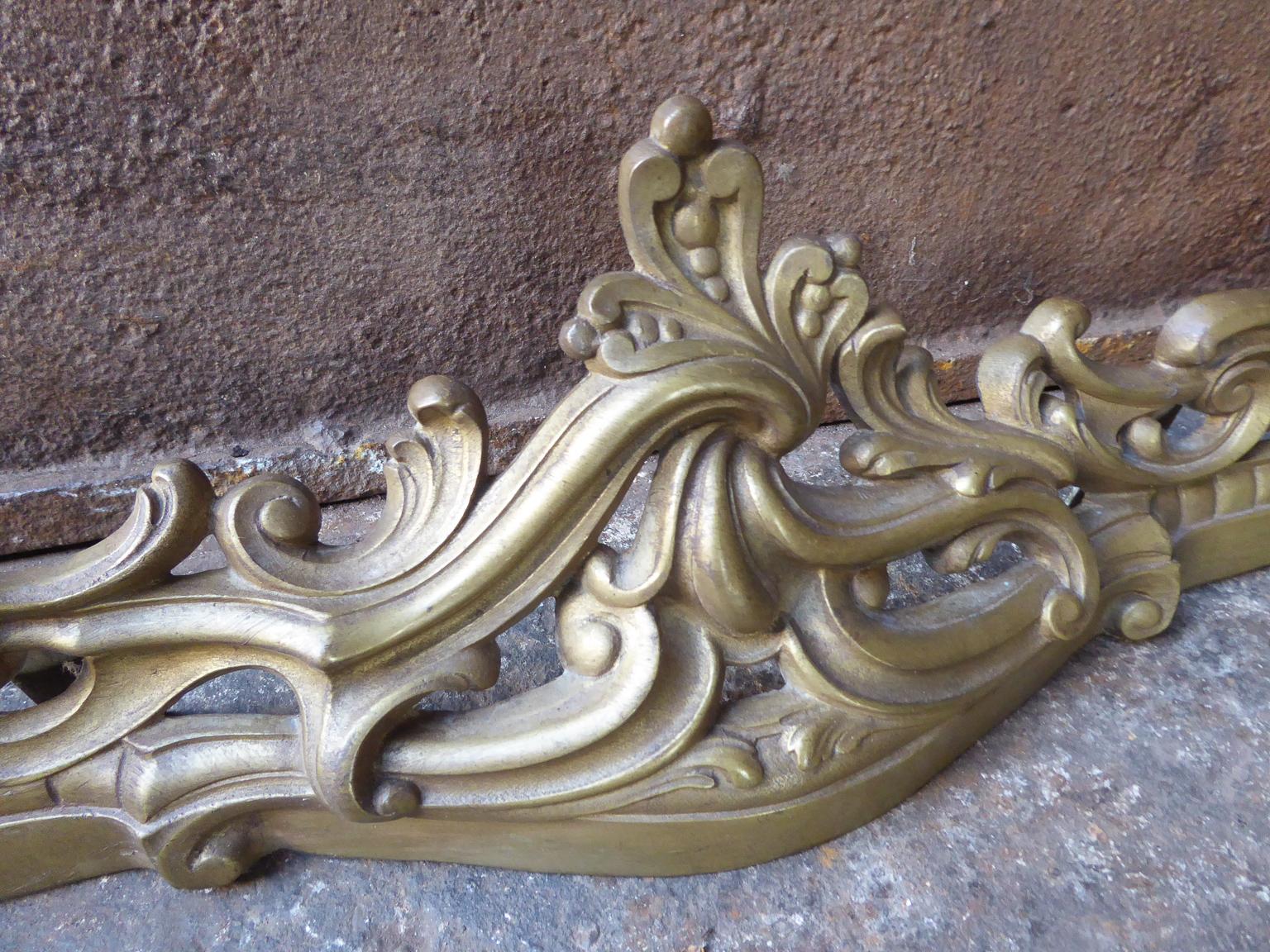 19th Century French Fireplace Fender 1