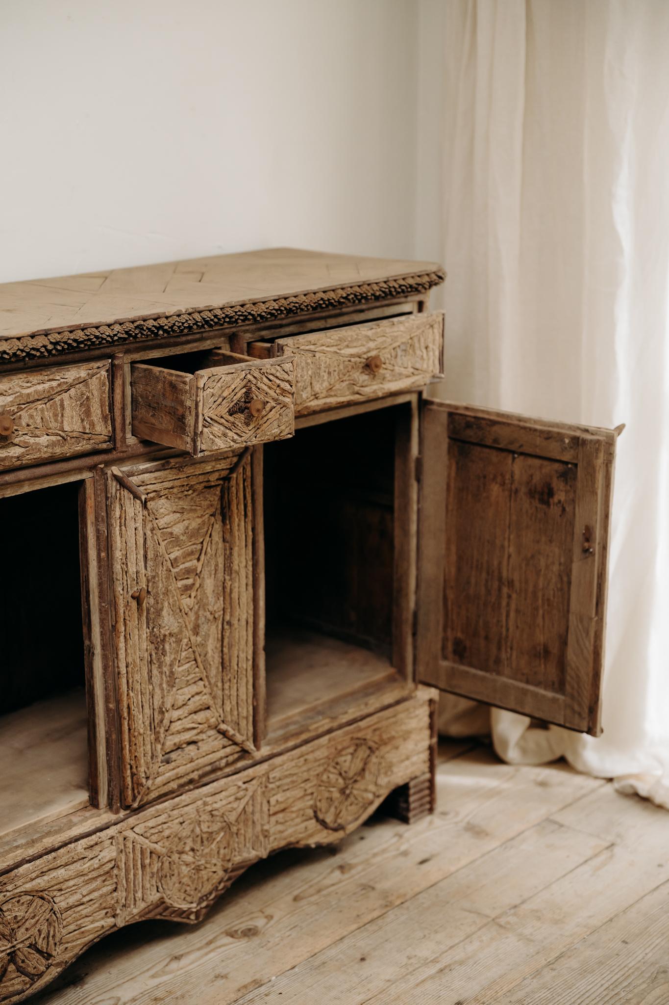 19th century French folk art buffet For Sale 7