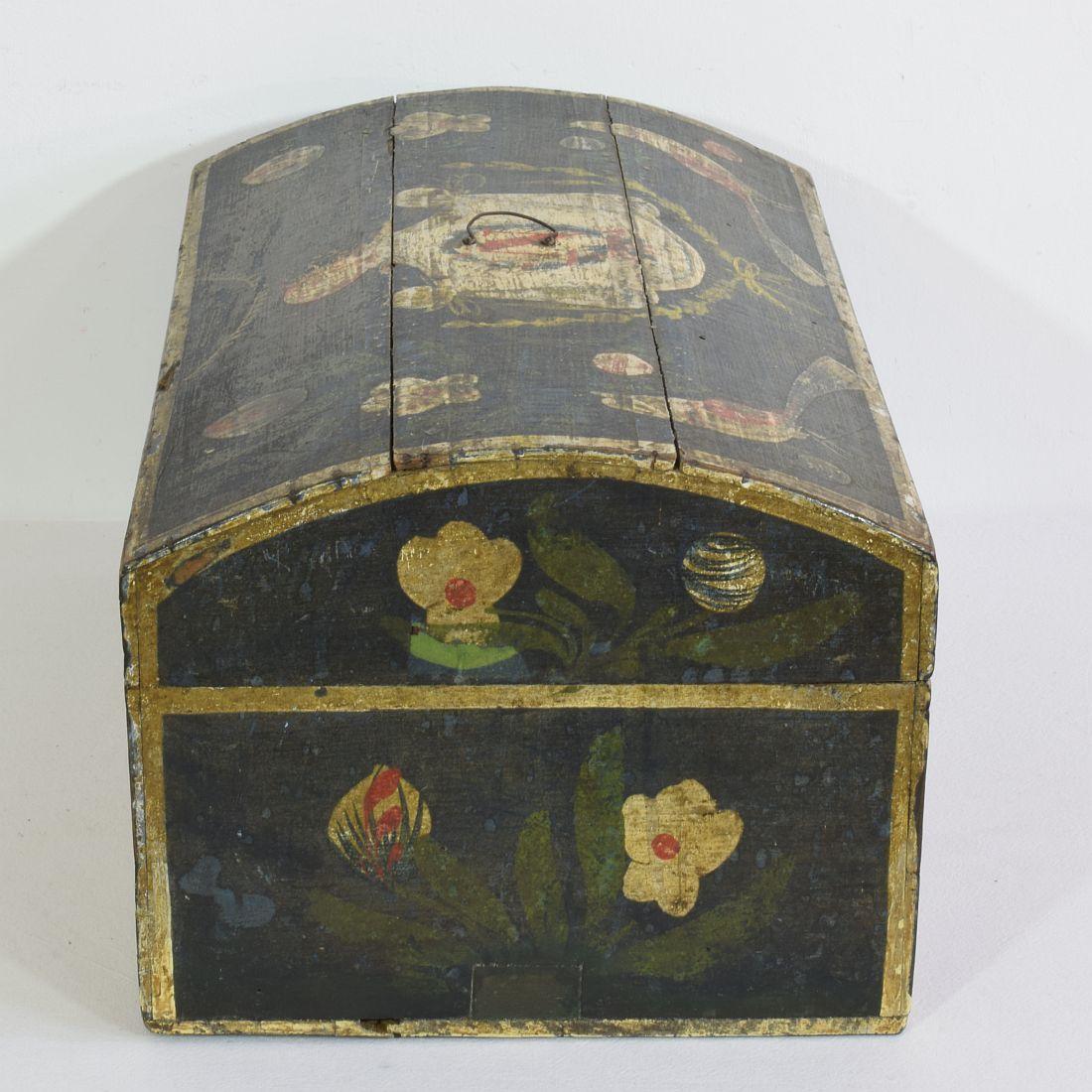 19th Century French Folk Art Wedding Box from Normandy In Good Condition In Buisson, FR