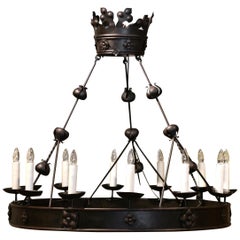 19th Century French Forged Black Iron Twelve-Light Round Chandelier