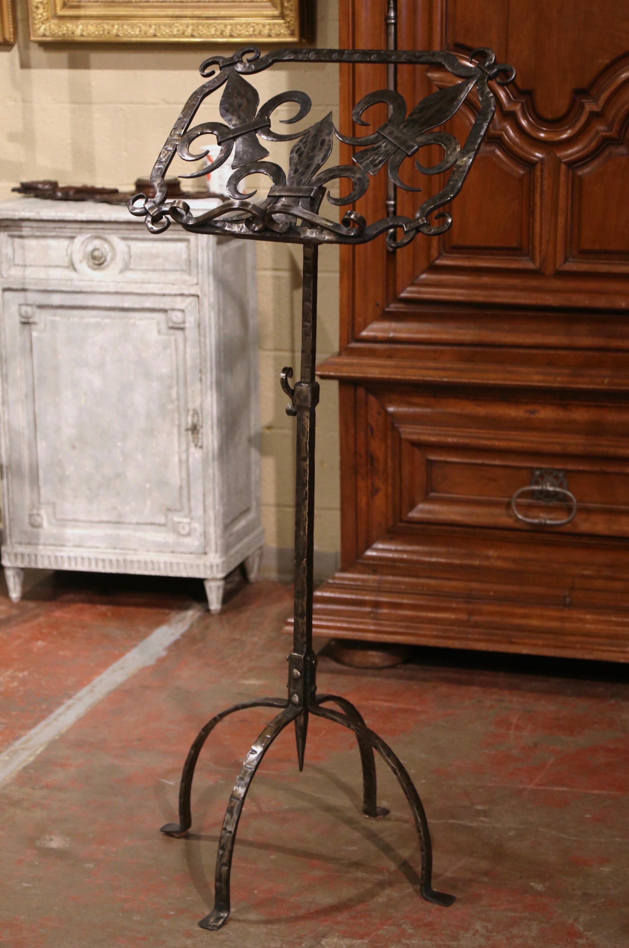 Wrought Iron  19th Century French Forged Iron Music Stand Lectern with Fleur-de-Lys Decor