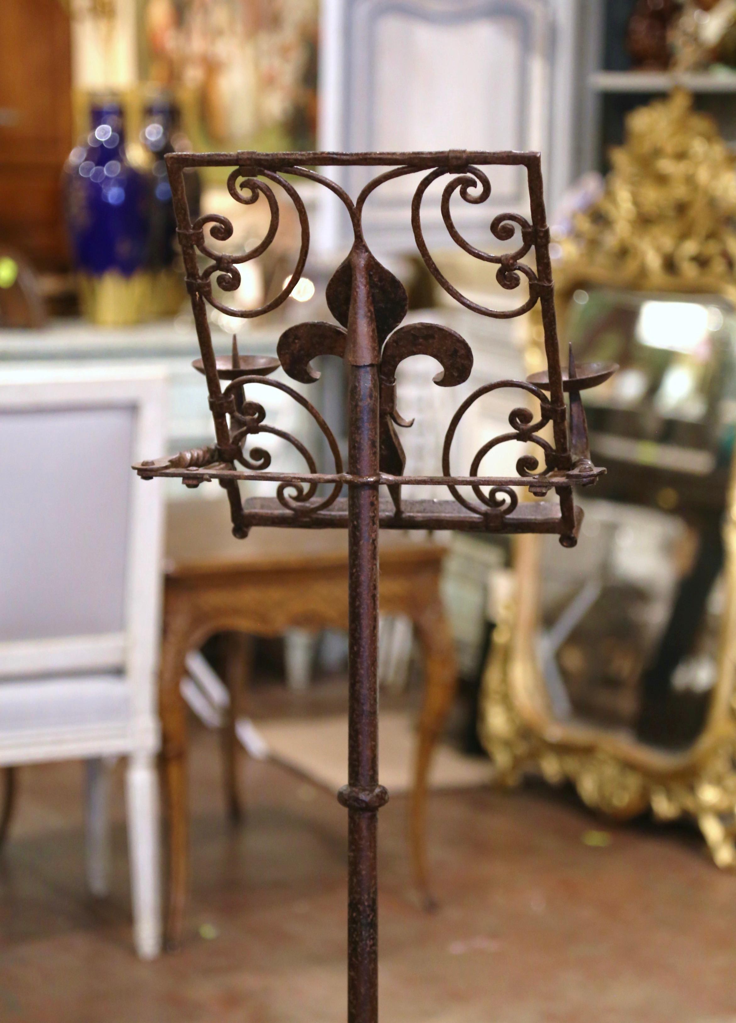 19th Century French Forged Iron Music Stand Lectern with Fleur-de-Lys Decor 2