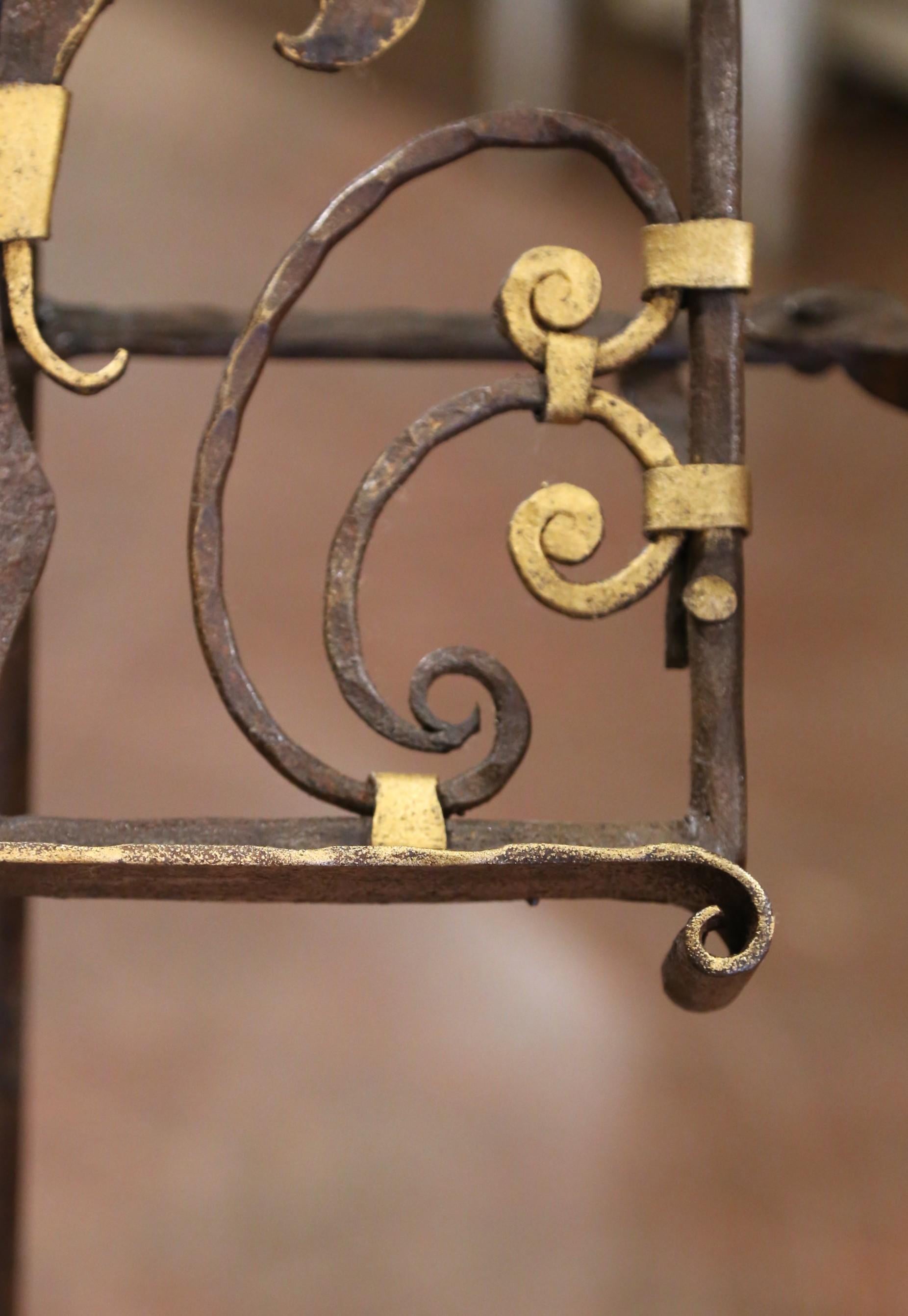 19th Century French Forged Iron Music Stand Lectern with Fleur-de-Lys Decor For Sale 3