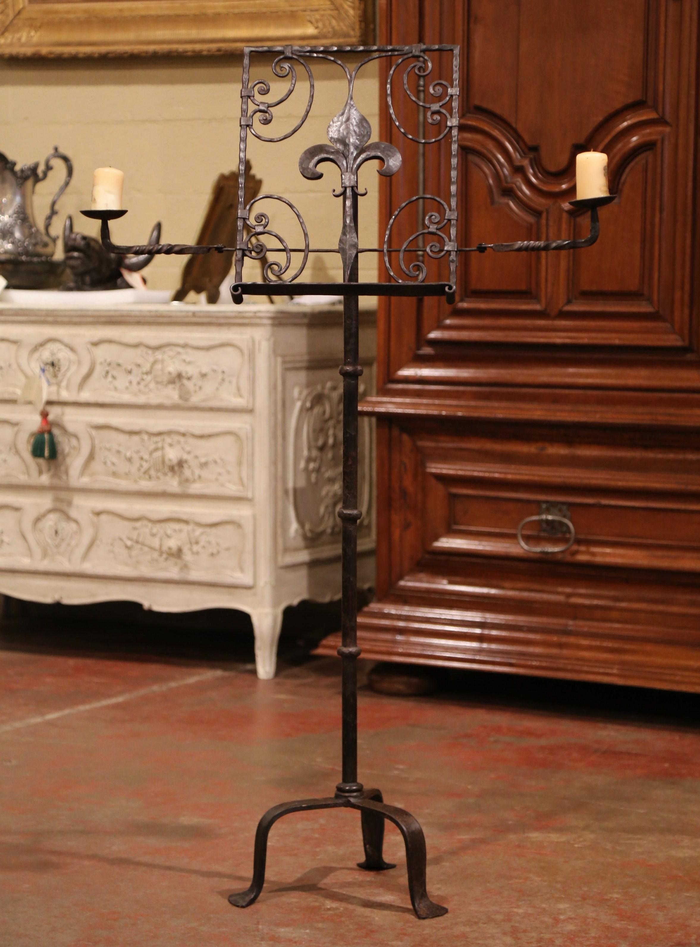 19th Century French Forged Iron Music Stand Lectern with Fleur-de-Lys 1