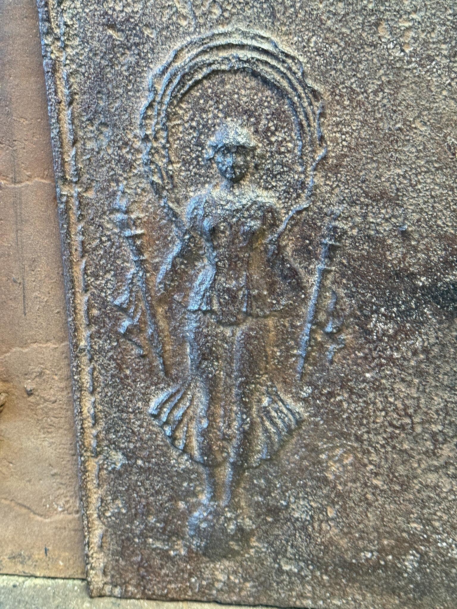 19th Century French Fortuna Fireback For Sale 4
