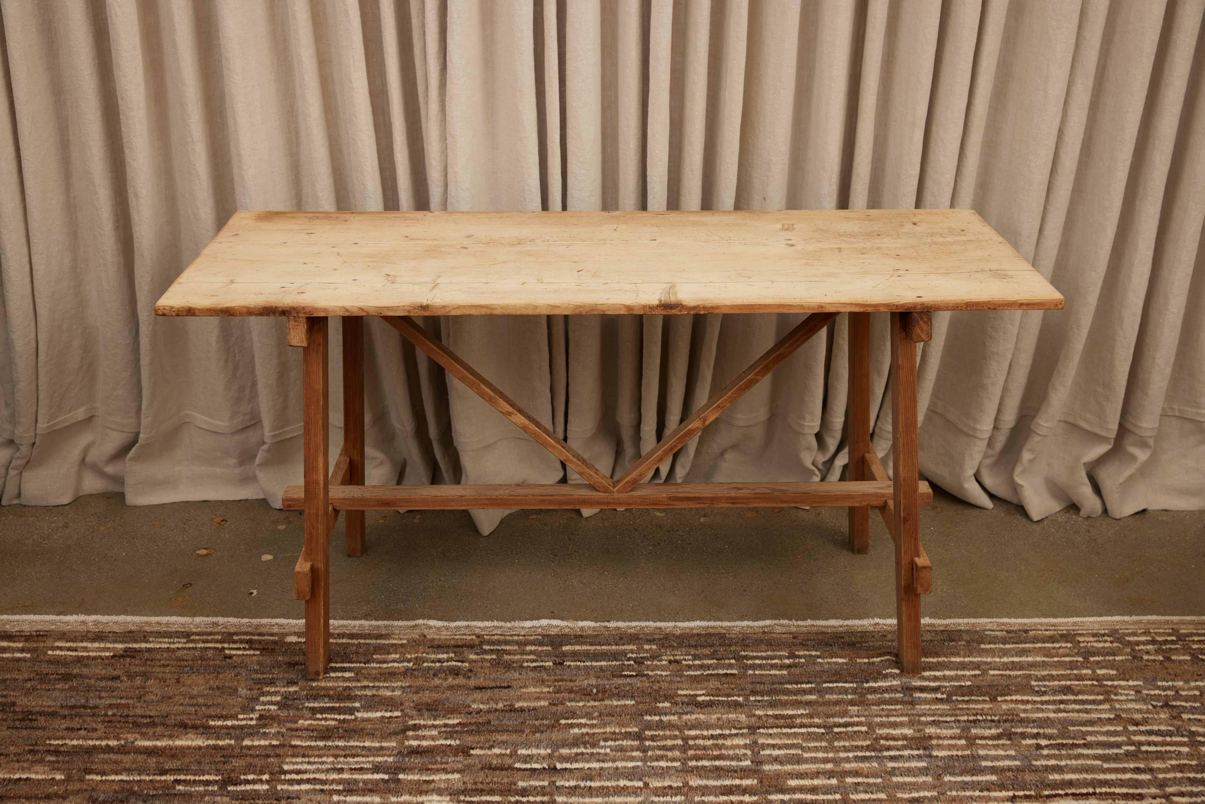 19th Century French Fruitwood Table For Sale 16