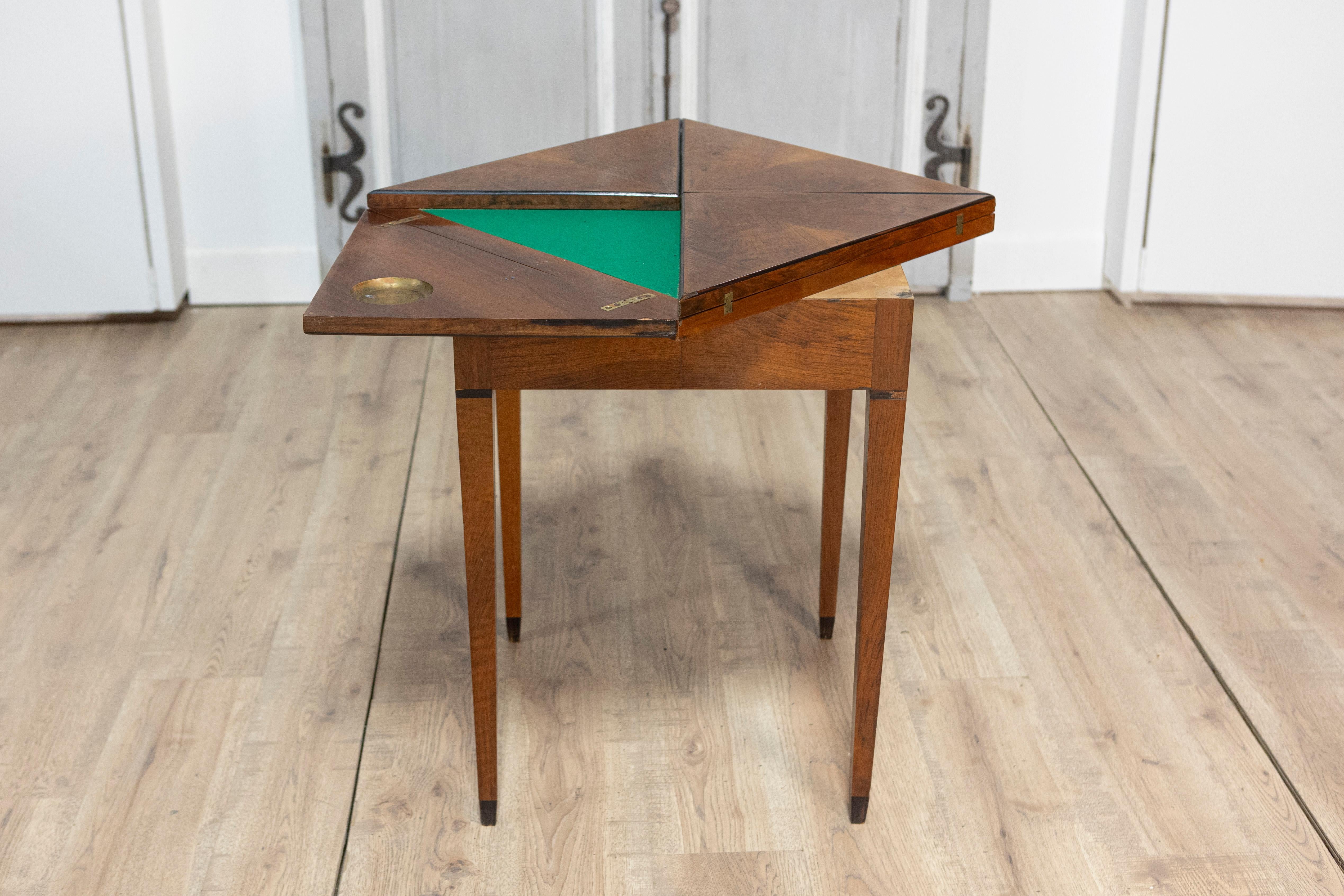 Mesa de juego francesa del siglo XIX en venta 5