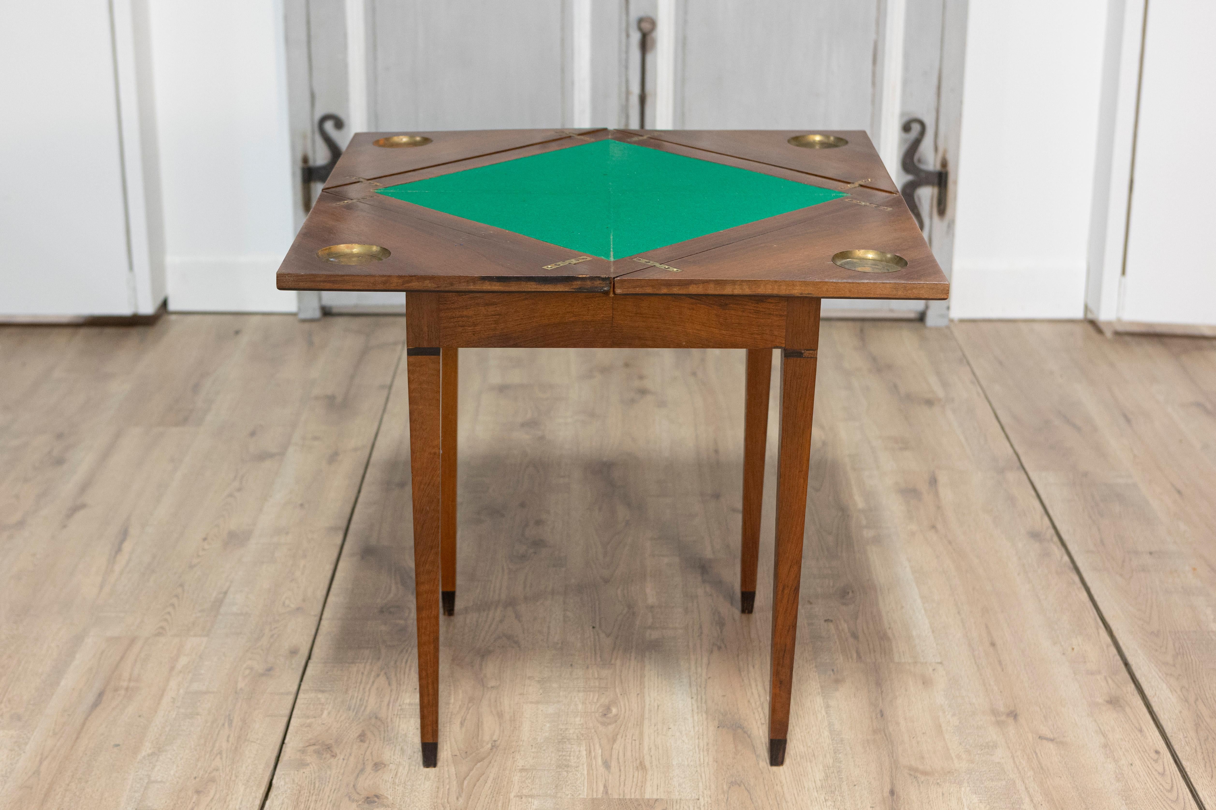 Mesa de juego francesa del siglo XIX en venta 7