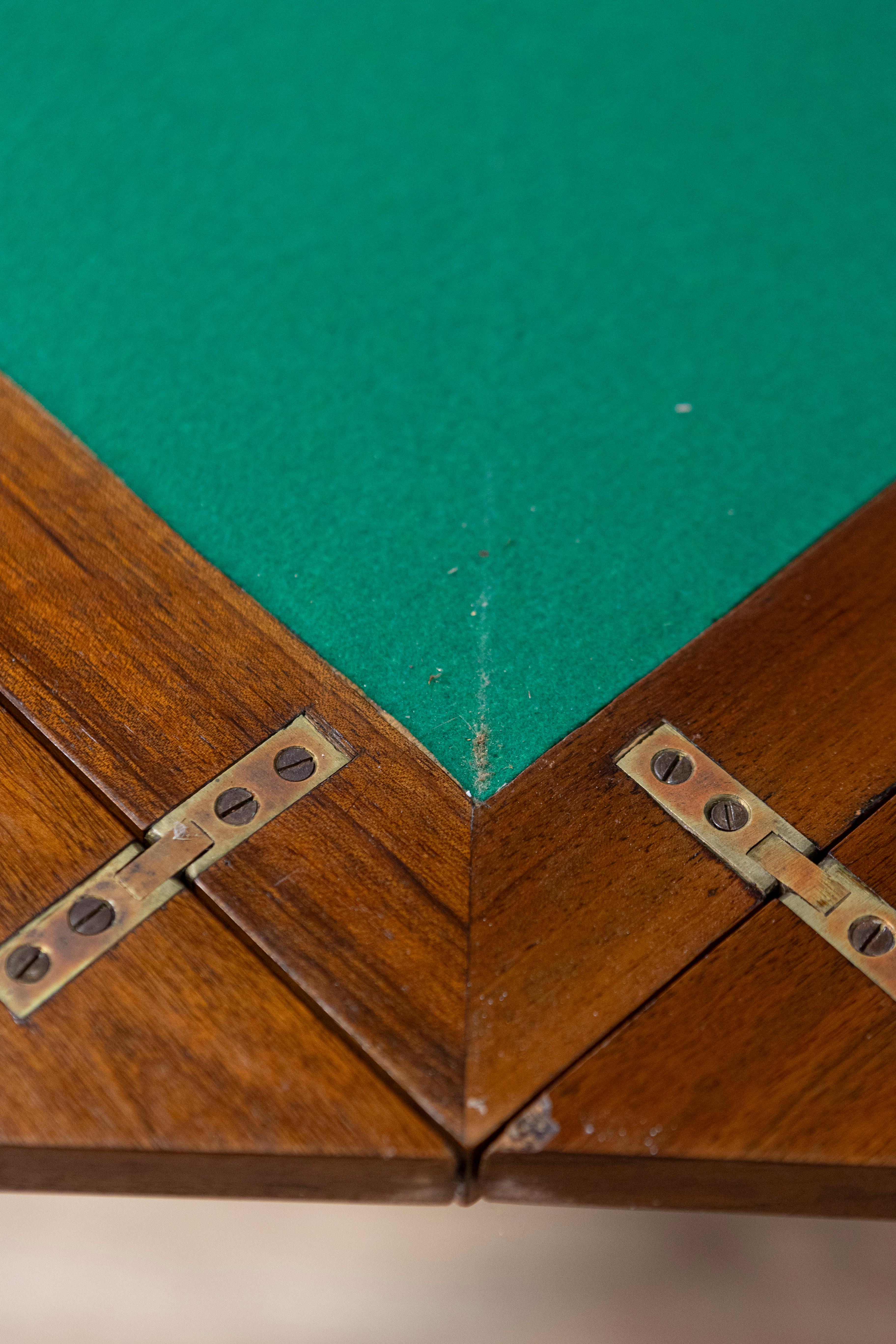 Mesa de juego francesa del siglo XIX en venta 9