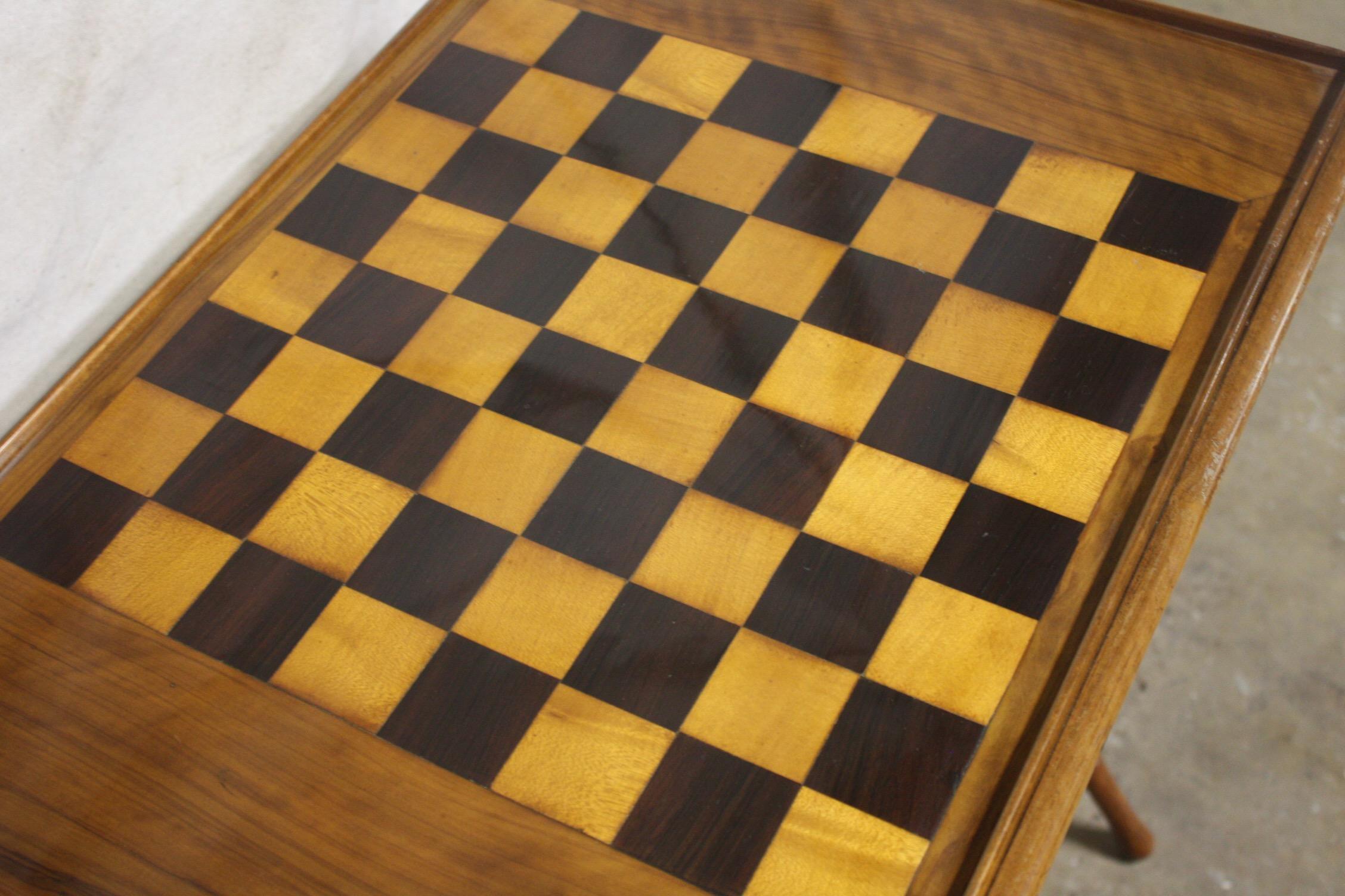 19. Jahrhundert Französisch Spieltisch oder Tablett Tisch im Zustand „Gut“ im Angebot in Stockbridge, GA