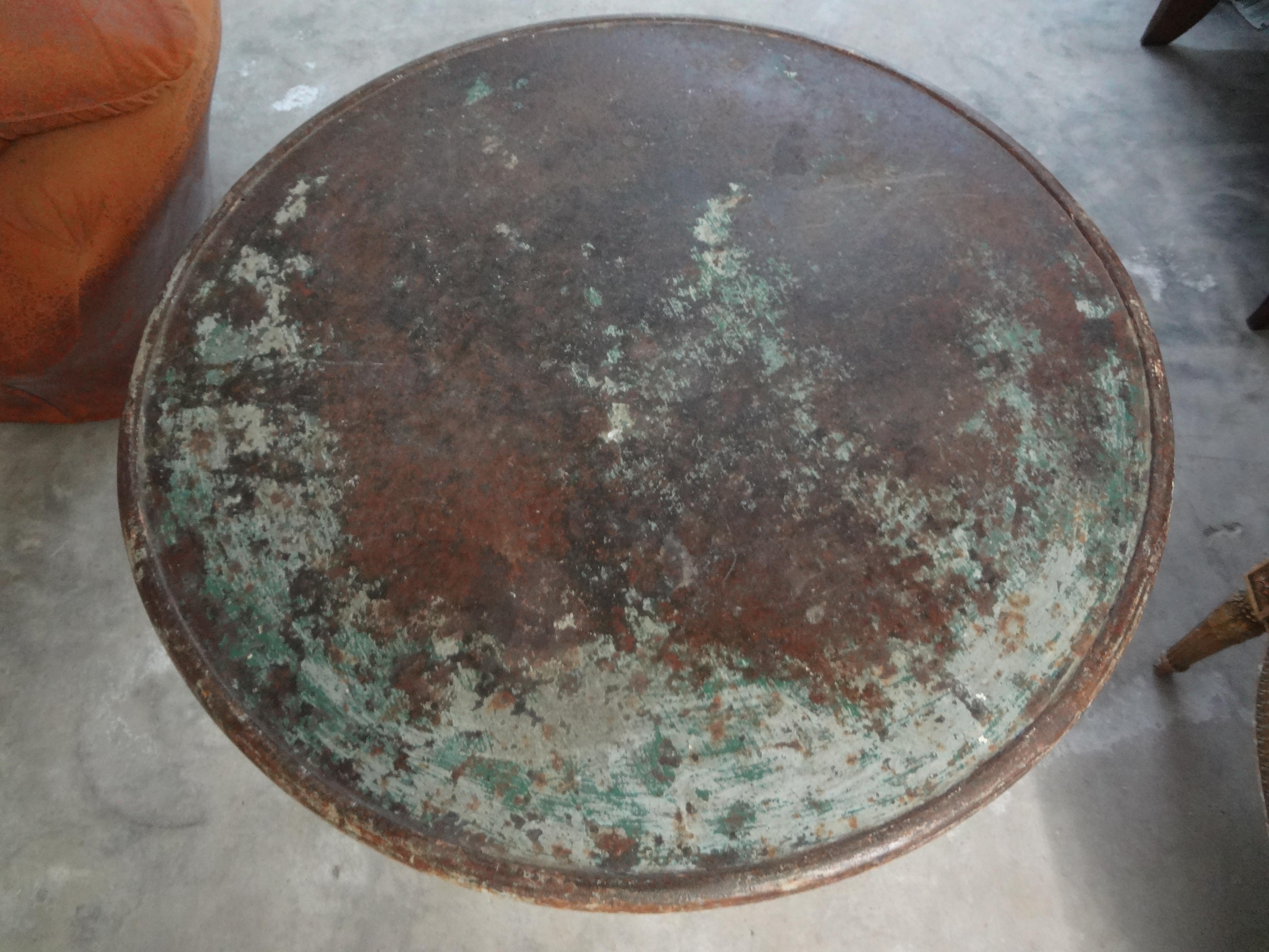 19th Century French Garden Table By Arras Foundry In Good Condition For Sale In Houston, TX