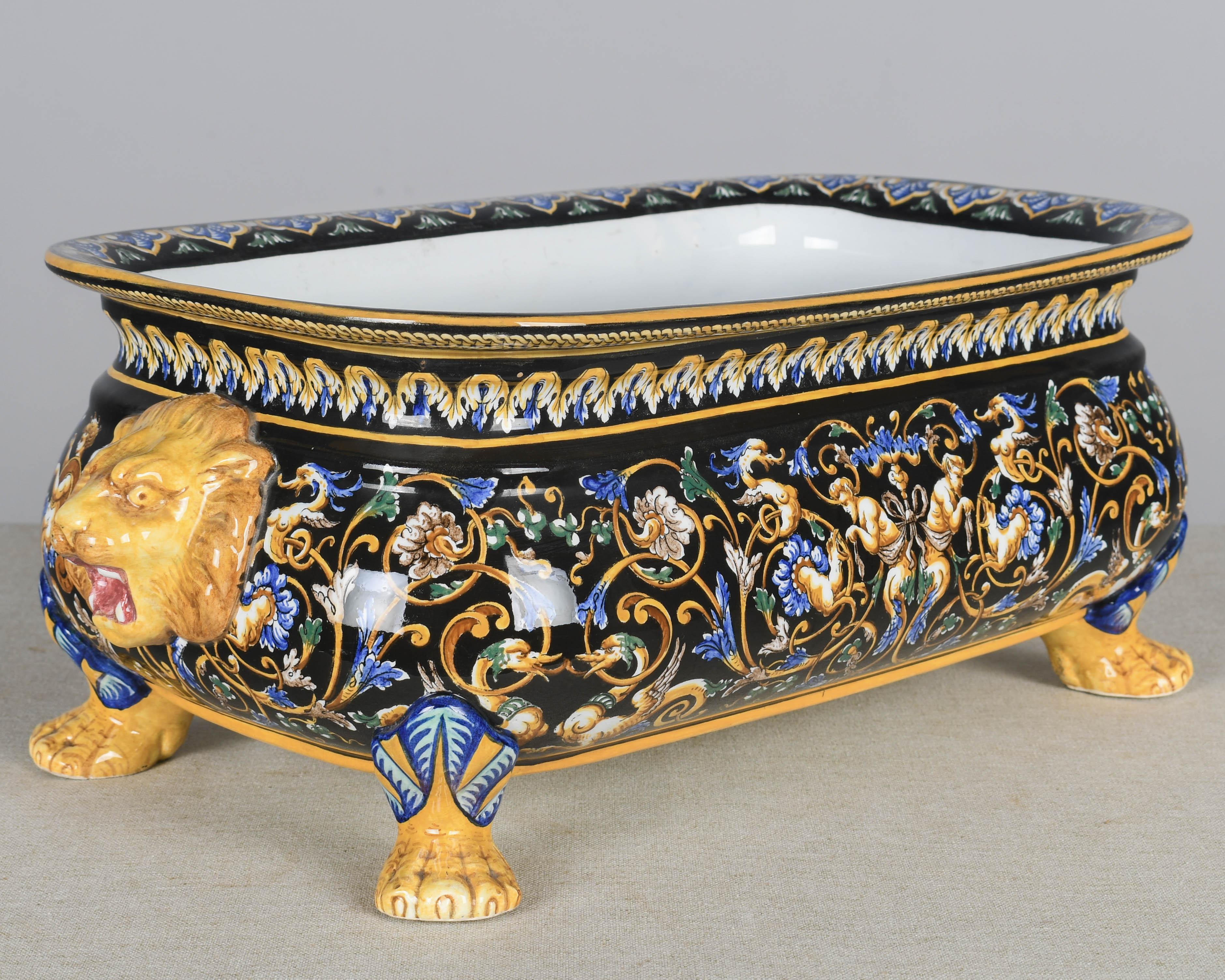 Rinascimento Gien Faience francese del XIX secolo in vendita